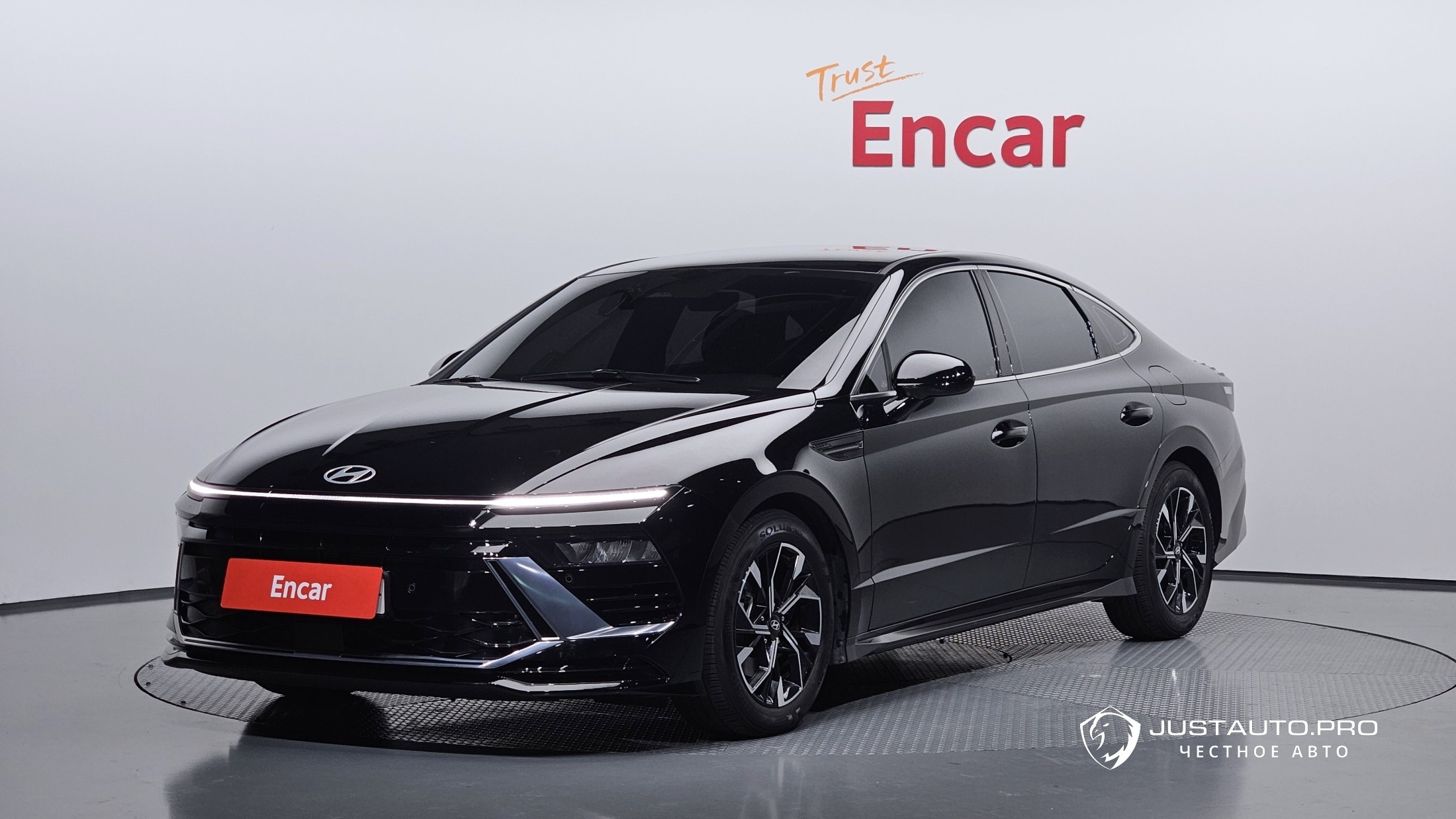 Автомобиль Hyundai Sonata