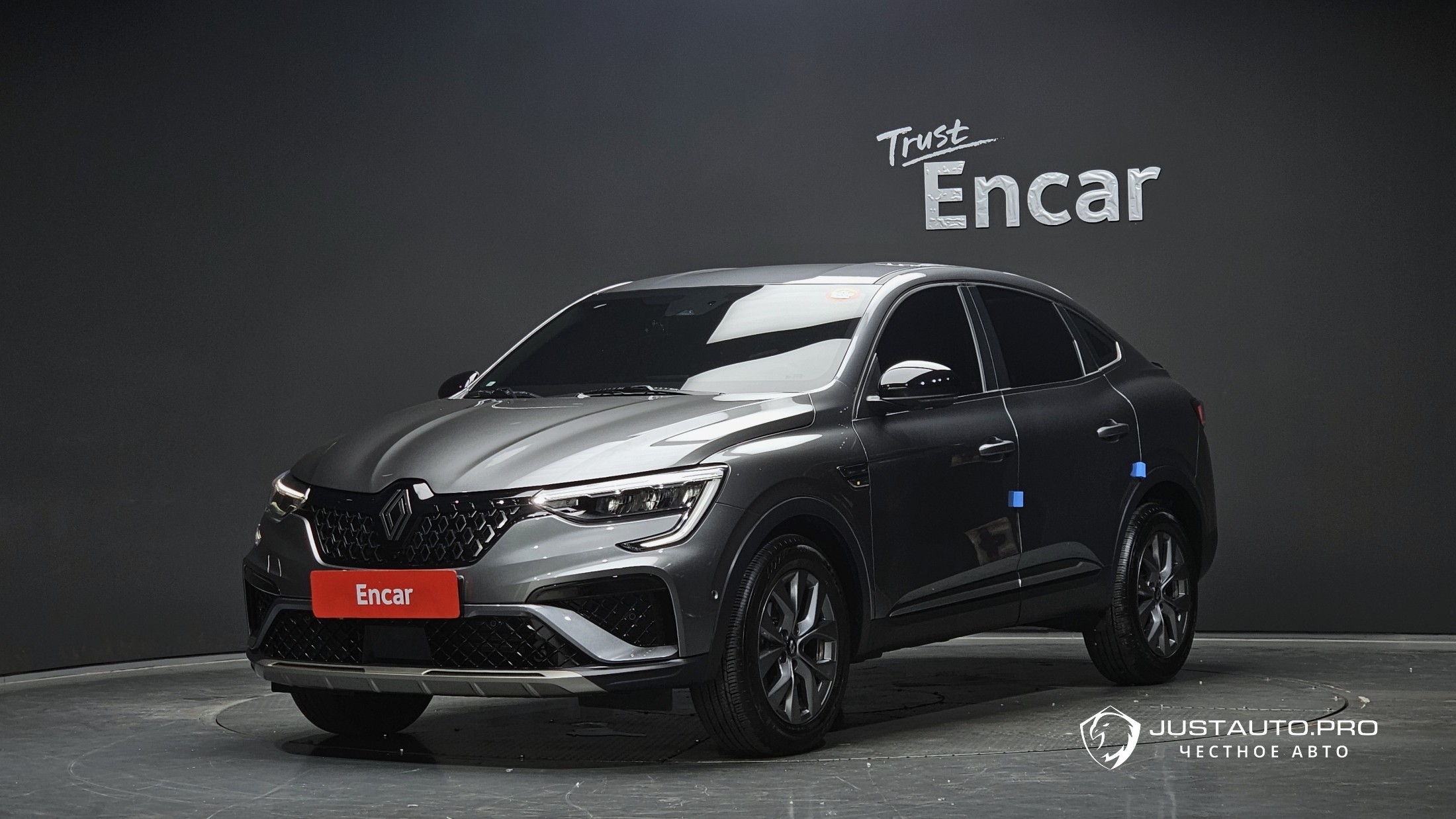 Автомобиль Renault-KoreaSamsung Arkana
