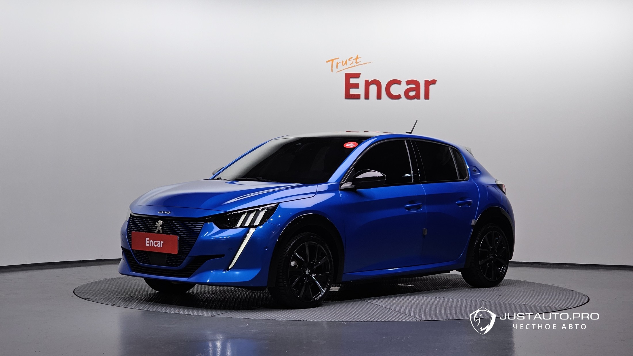 Автомобиль Peugeot 208