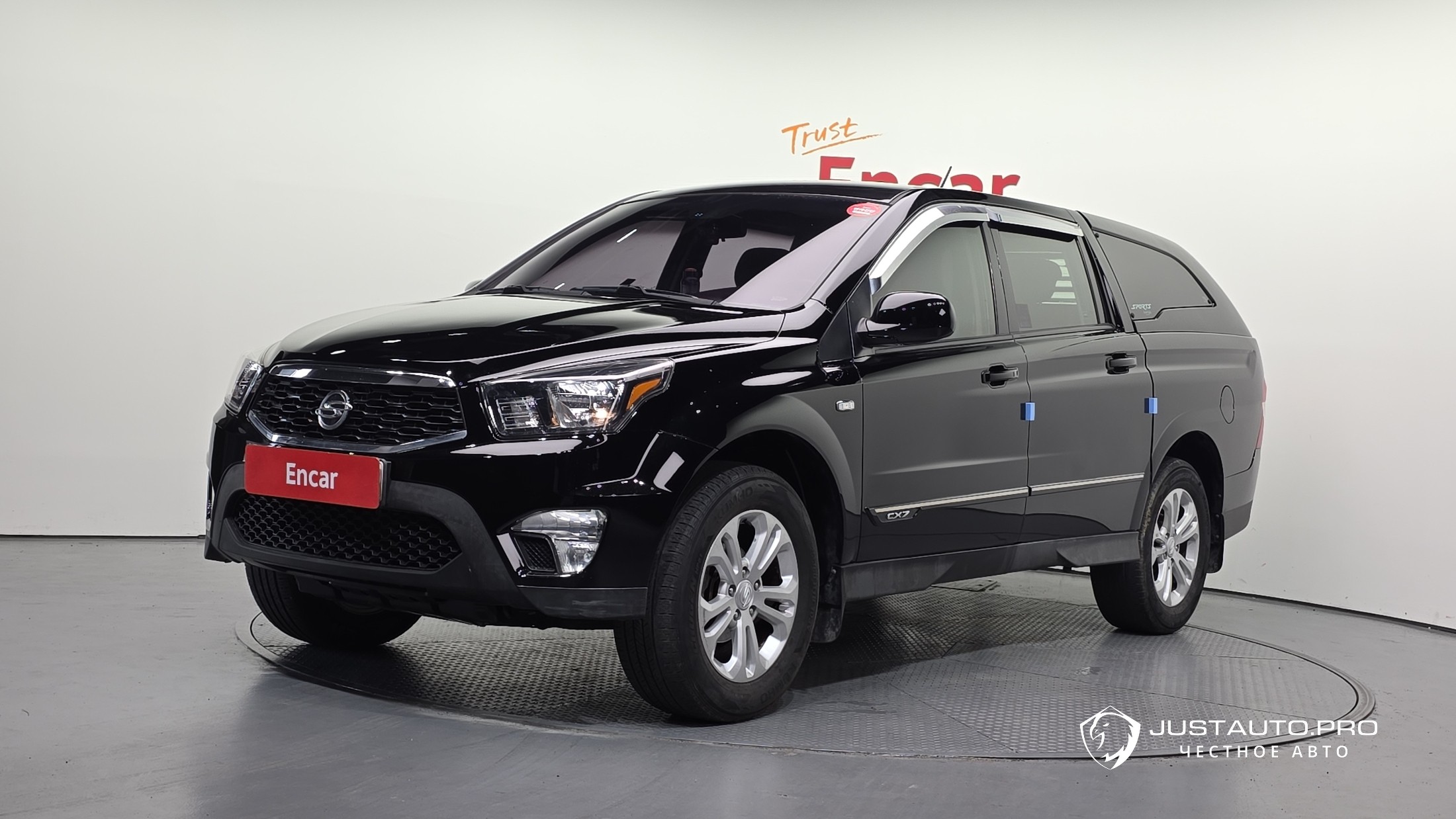 Автомобиль KG_Mobility_Ssangyong KORANDO