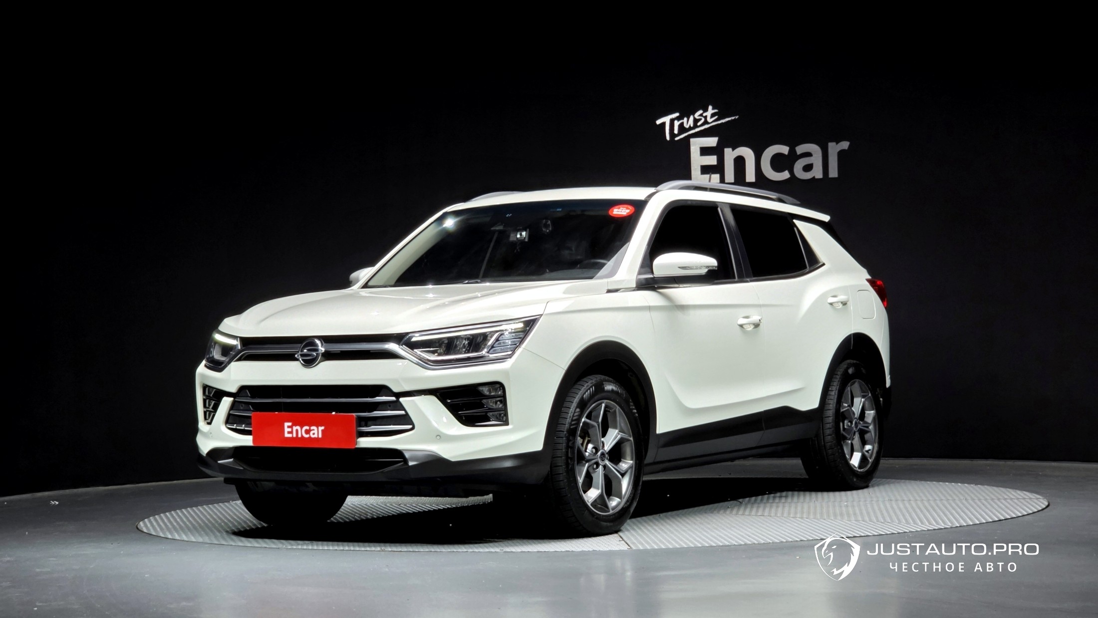 Автомобиль KG_Mobility_Ssangyong KORANDO