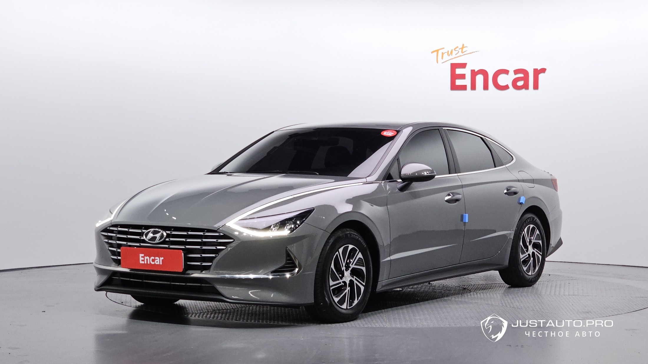 Автомобиль Hyundai Sonata