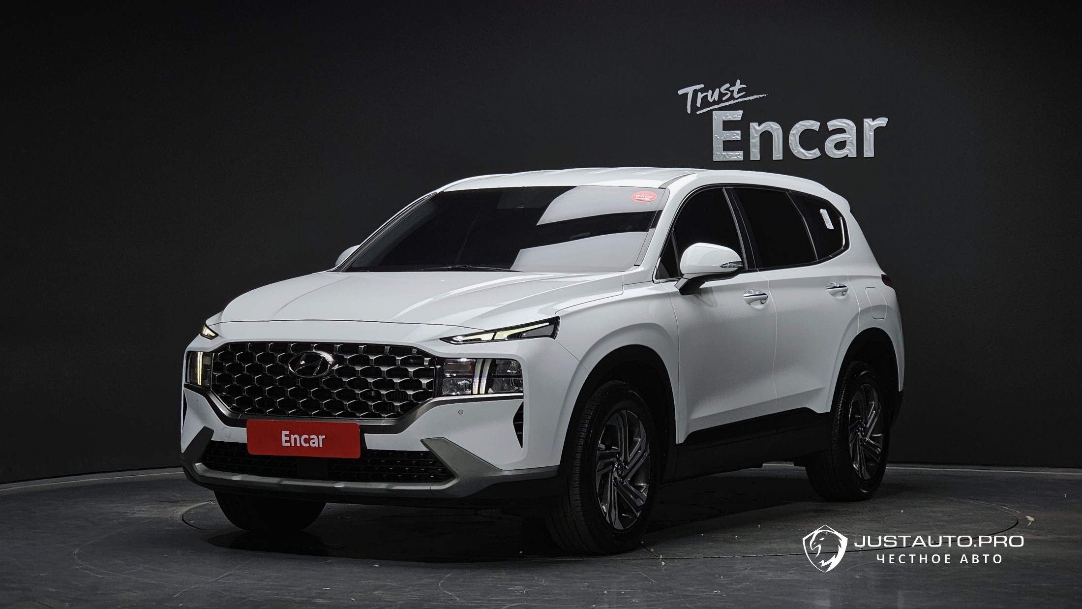 Автомобиль Hyundai Santafe