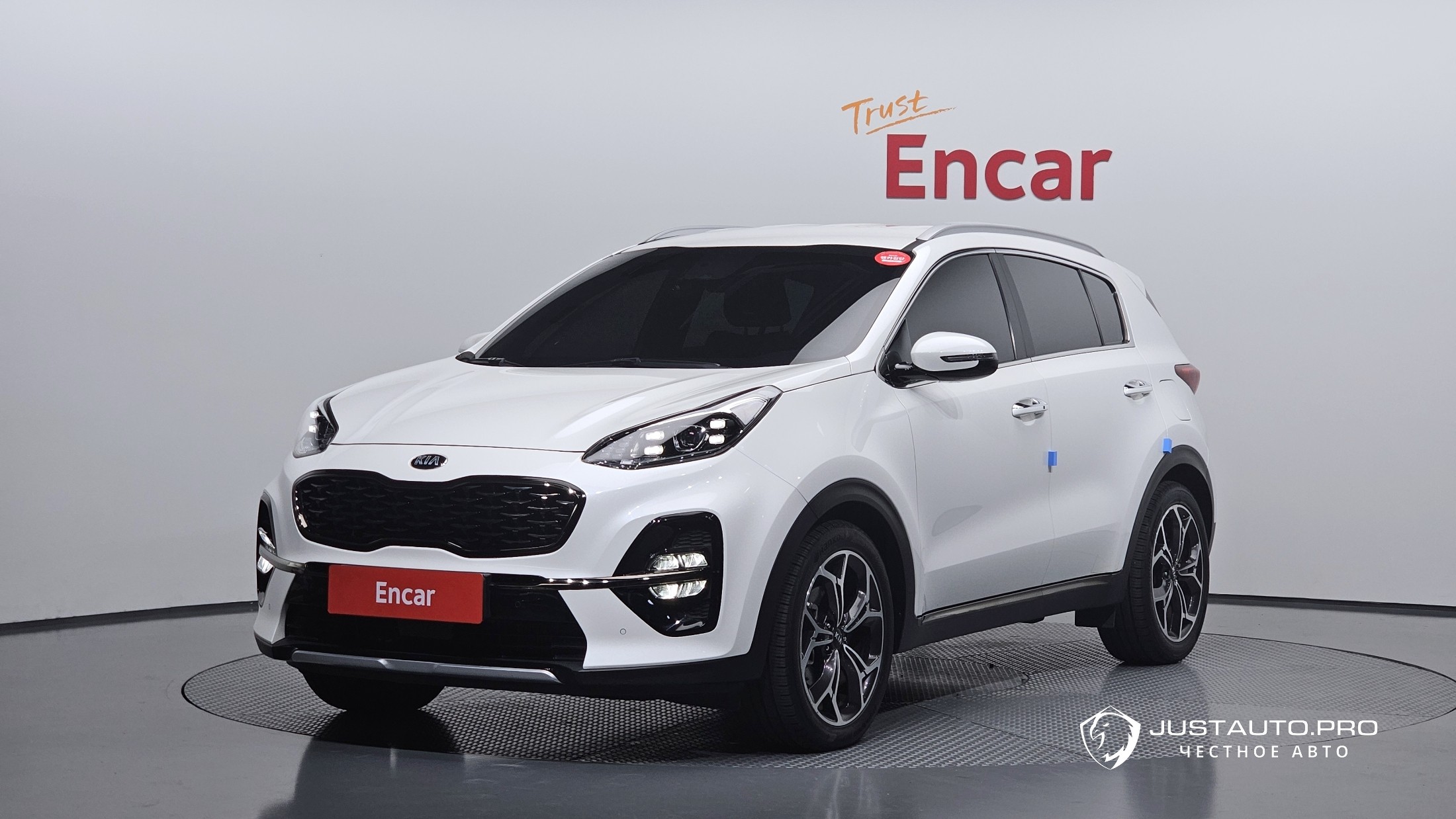 Автомобиль Kia Sportage
