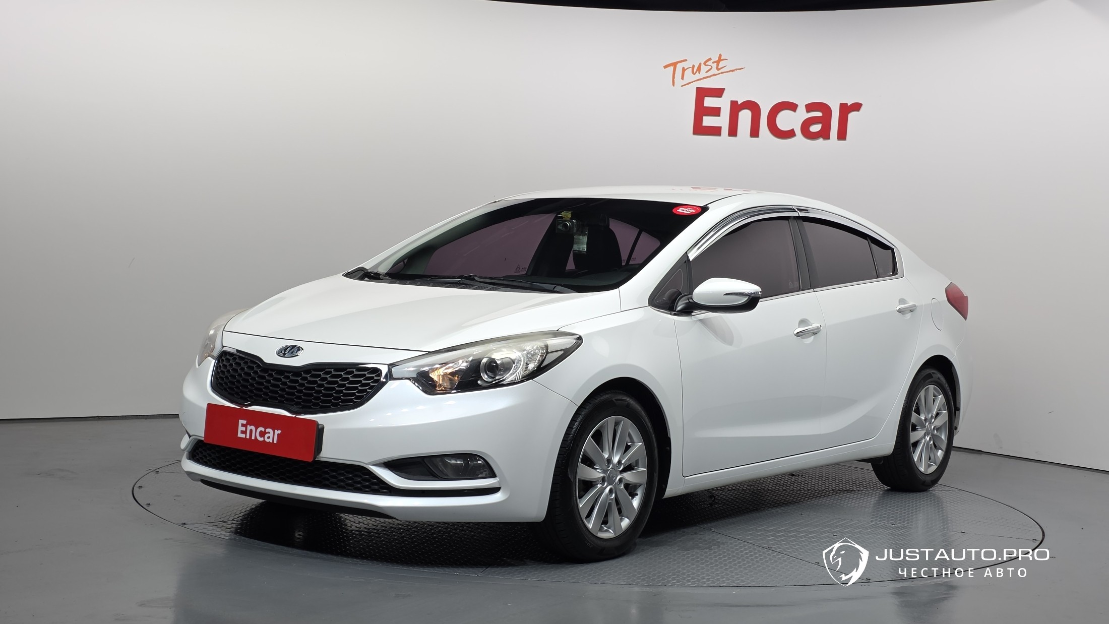 Автомобиль Kia K3