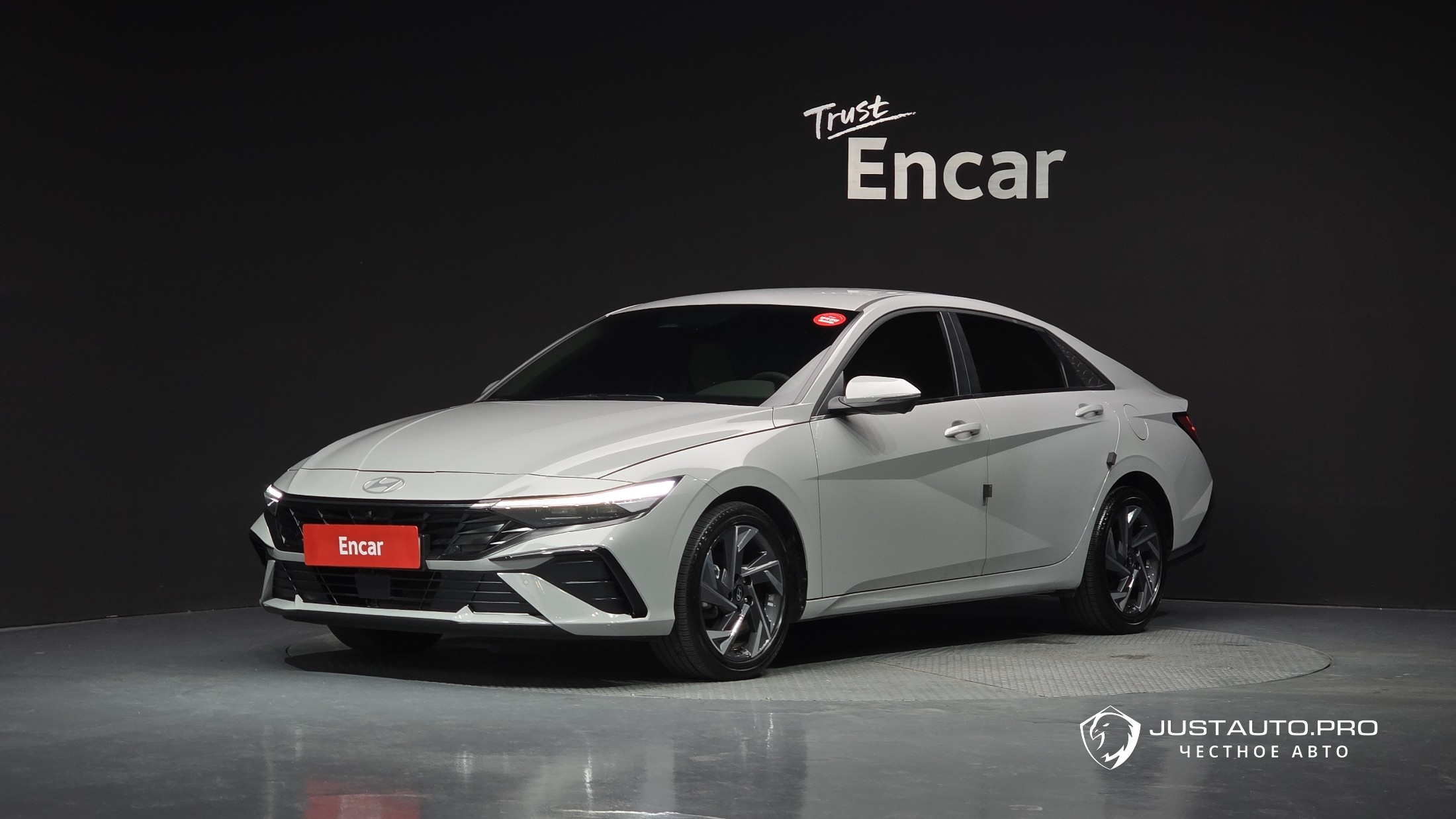 Автомобиль Hyundai AVANTE