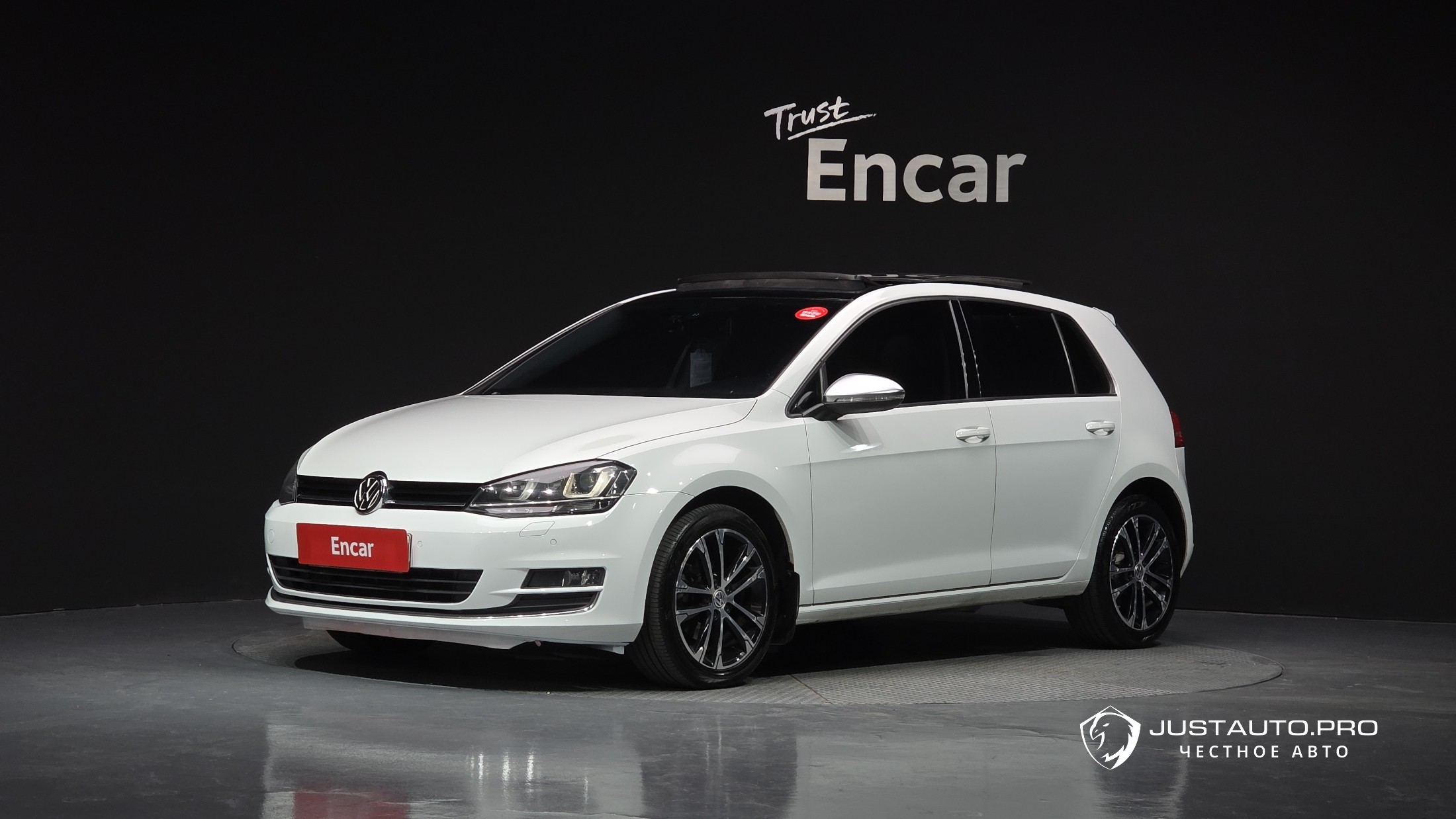 Автомобиль Volkswagen Golf