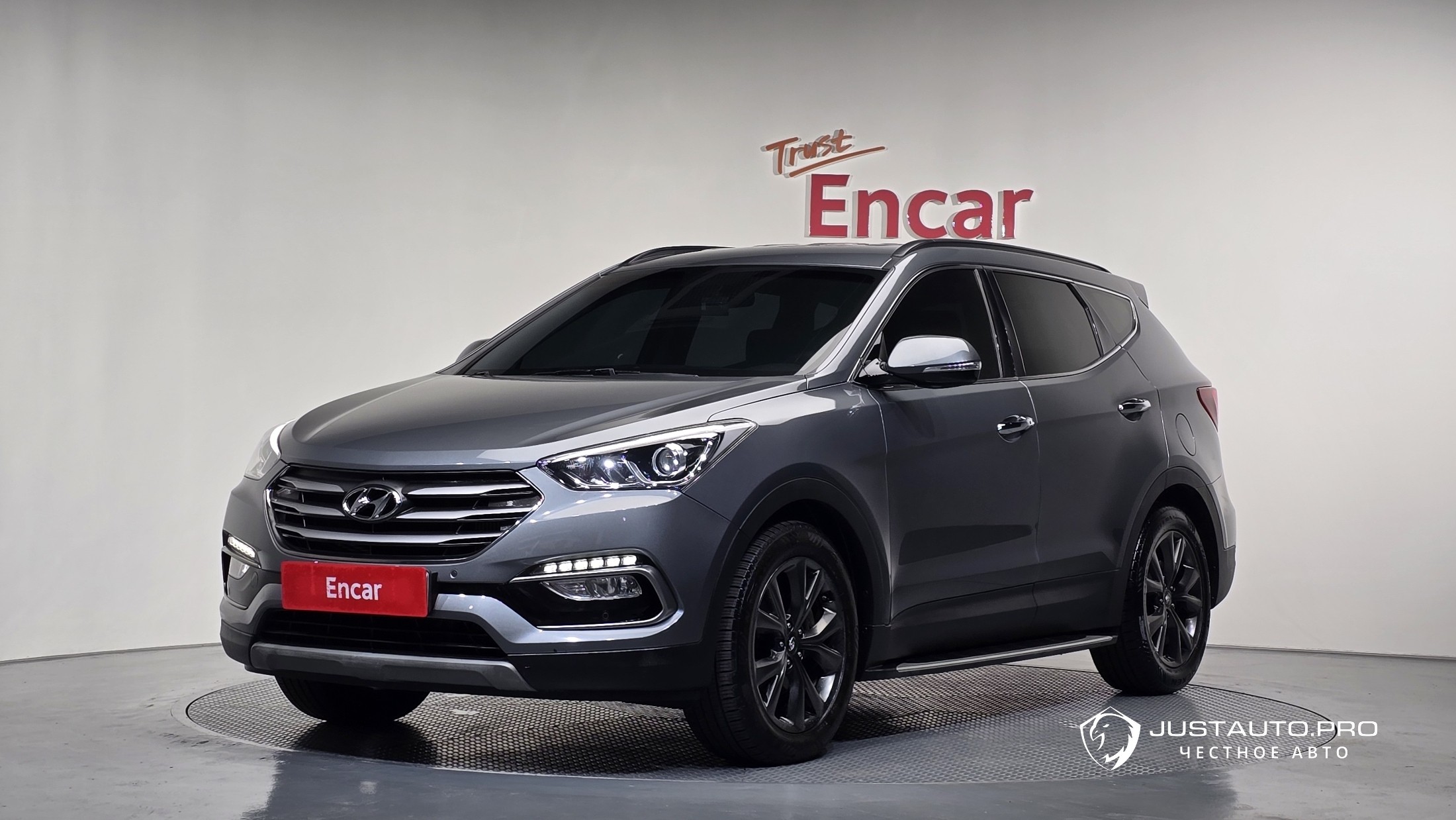 Автомобиль Hyundai Santafe