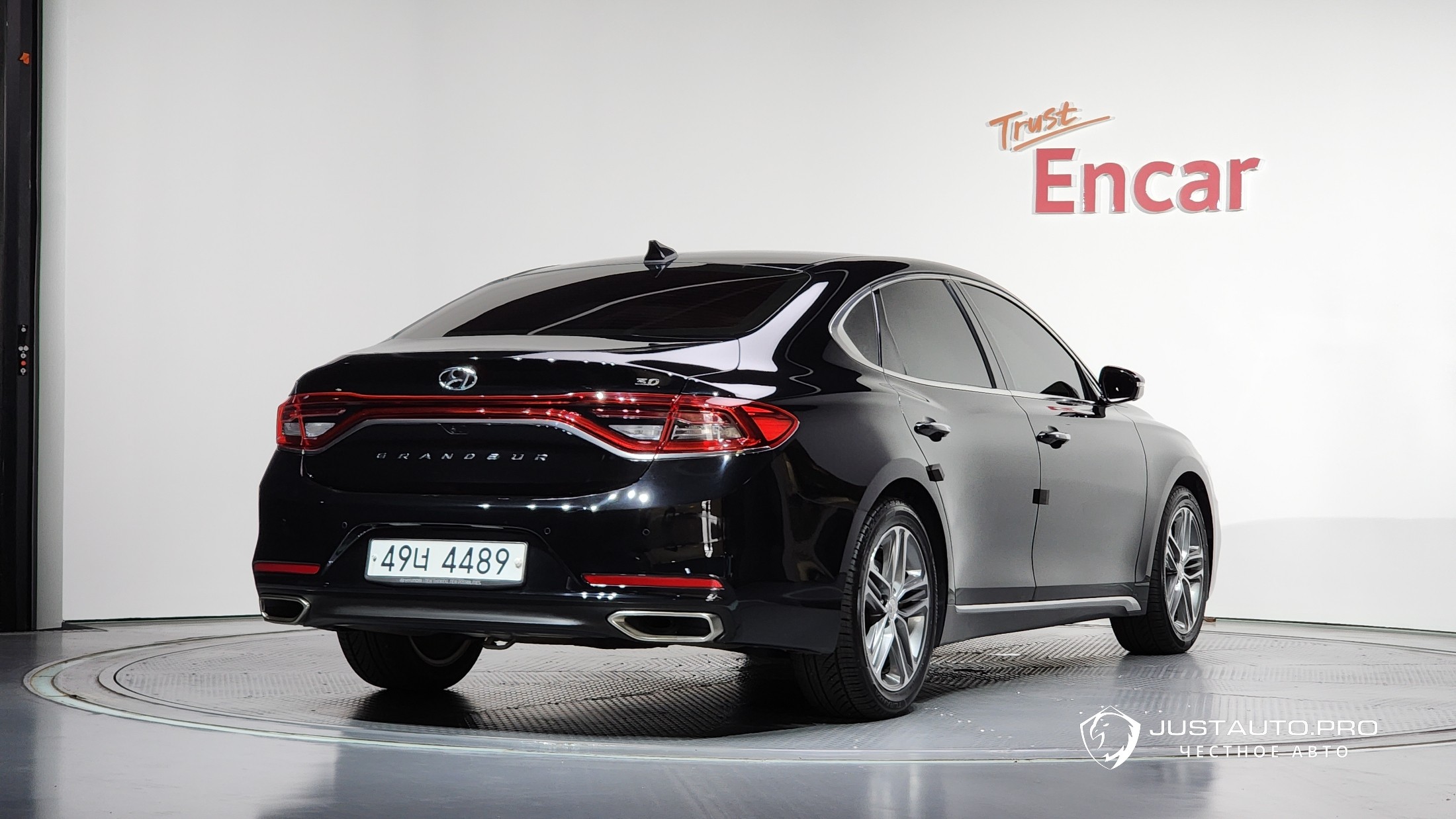 Автомобиль Hyundai Grandeur