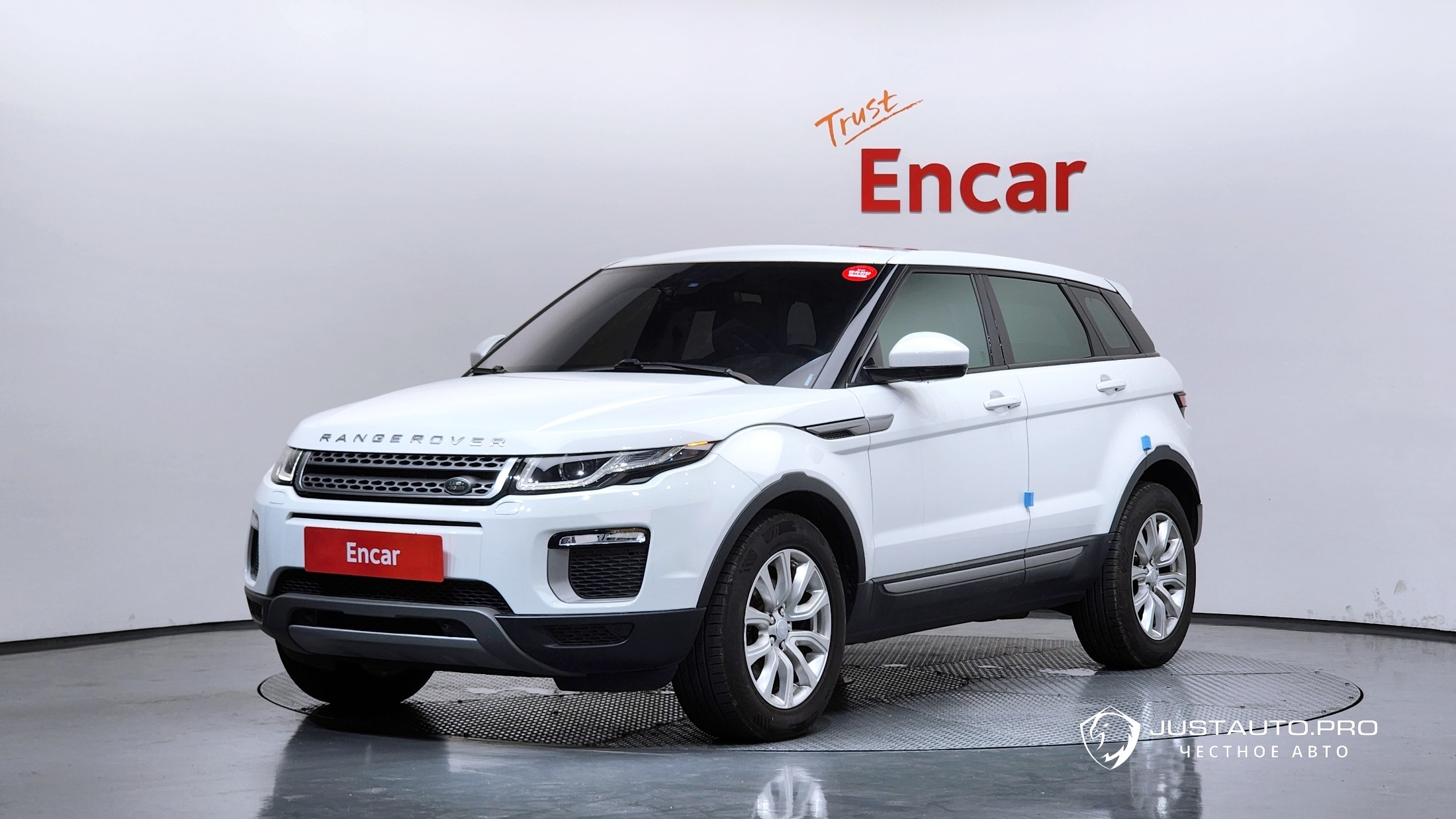 Автомобиль Land Rover Range Rover Evoque