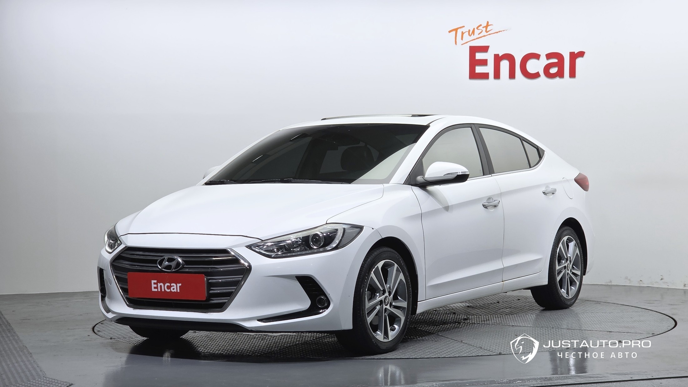 Автомобиль Hyundai AVANTE
