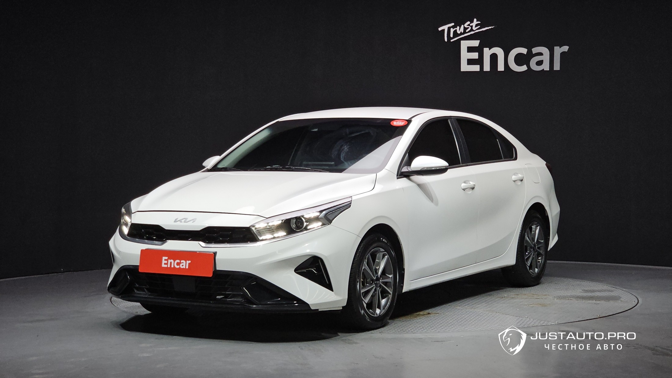 Автомобиль Kia K3