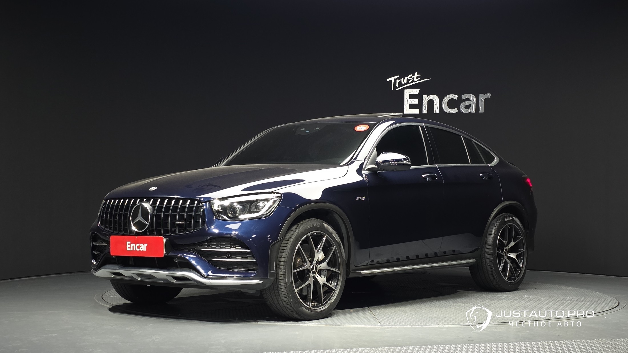 Автомобиль Mercedes-Benz GLC-Class