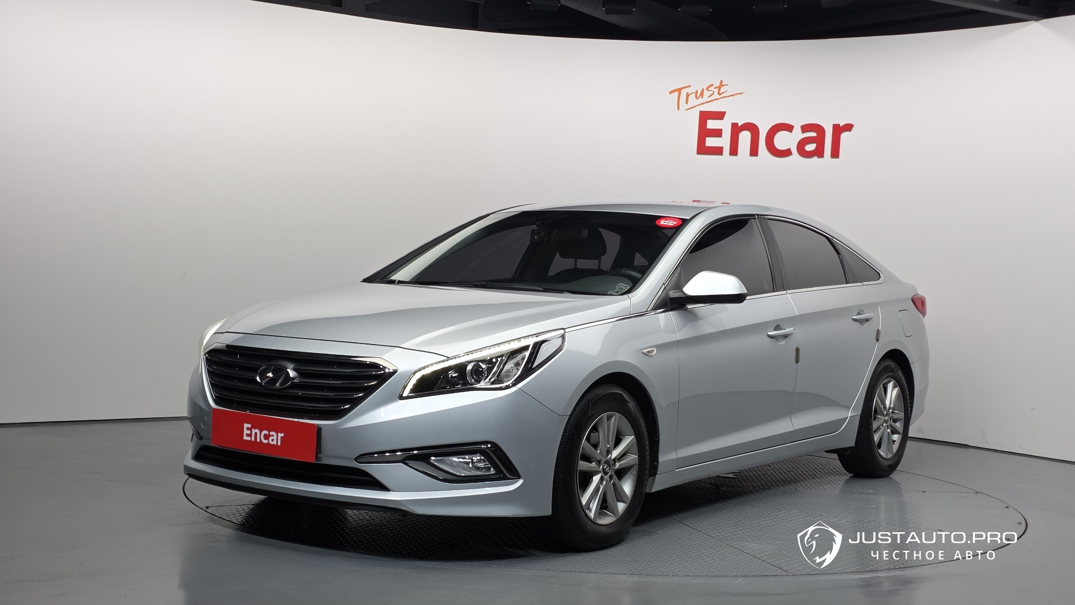 Автомобиль Hyundai Sonata