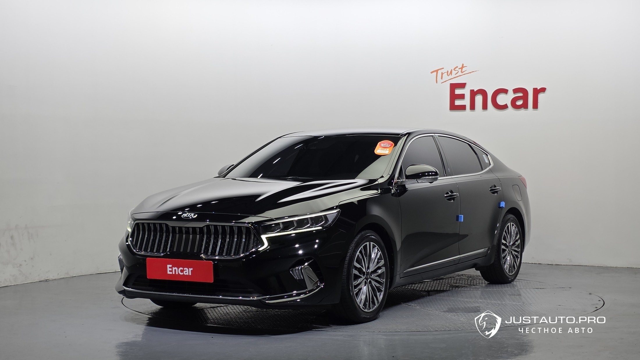 Автомобиль Kia K7