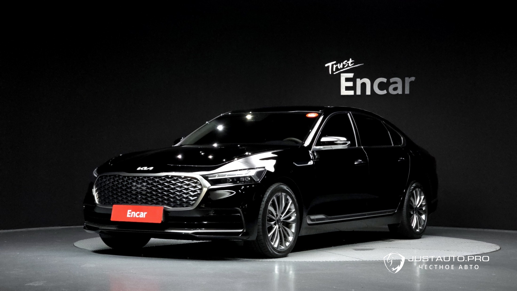 Автомобиль Kia K9