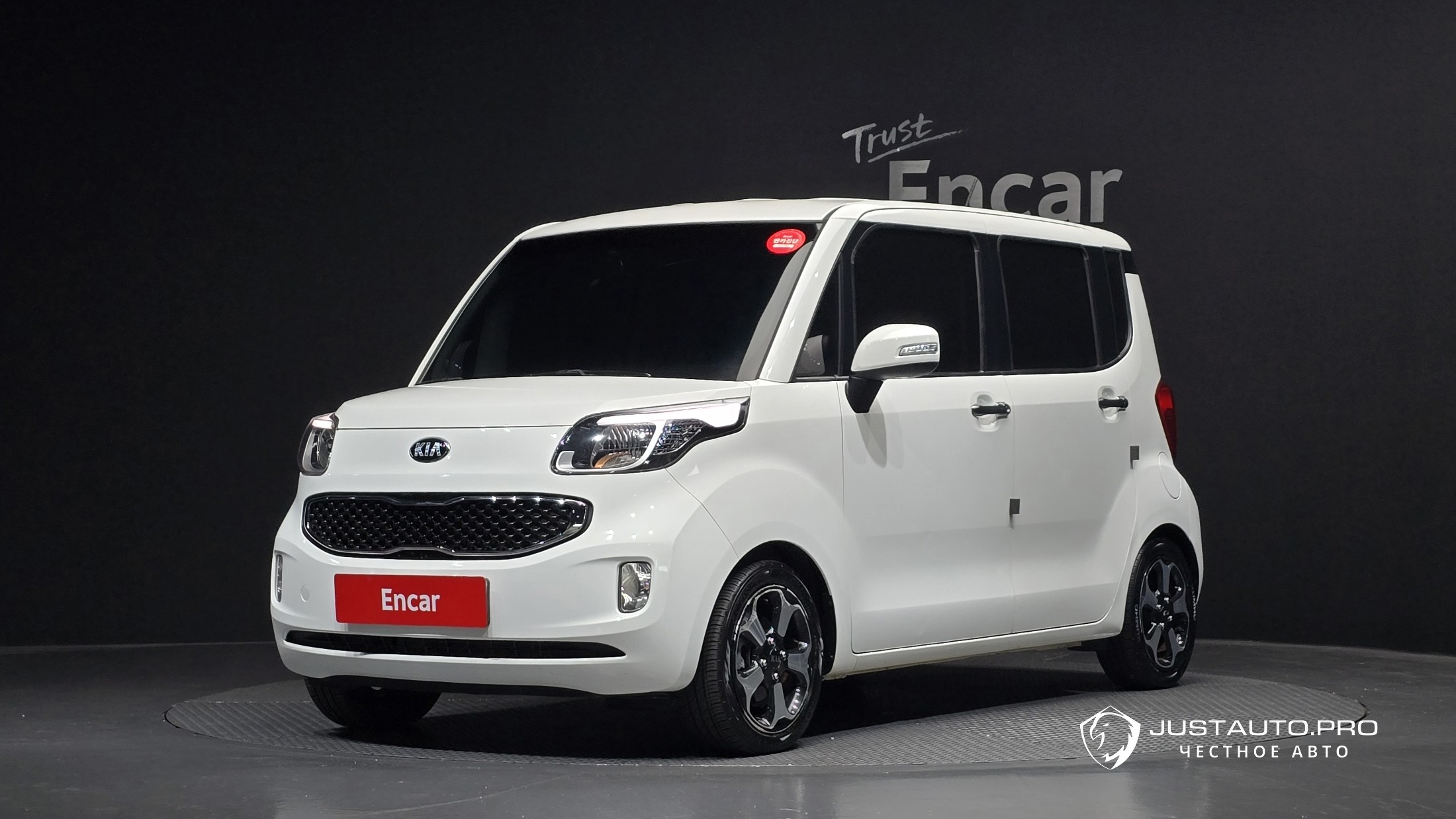 Автомобиль Kia RAY