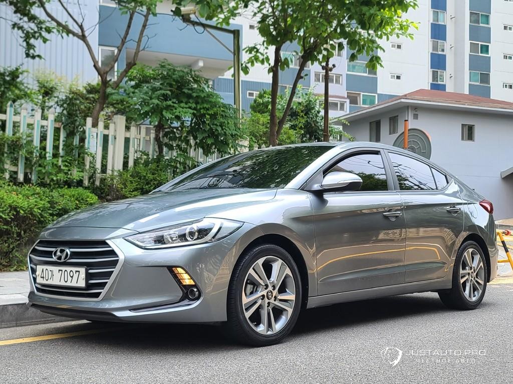 Автомобиль Hyundai AVANTE