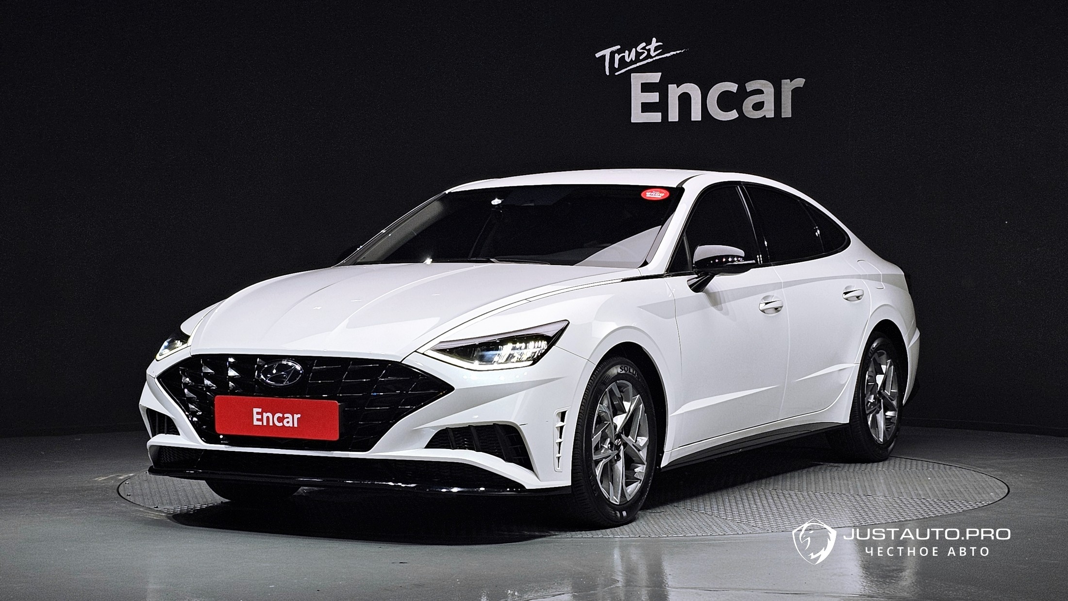 Автомобиль Hyundai Sonata