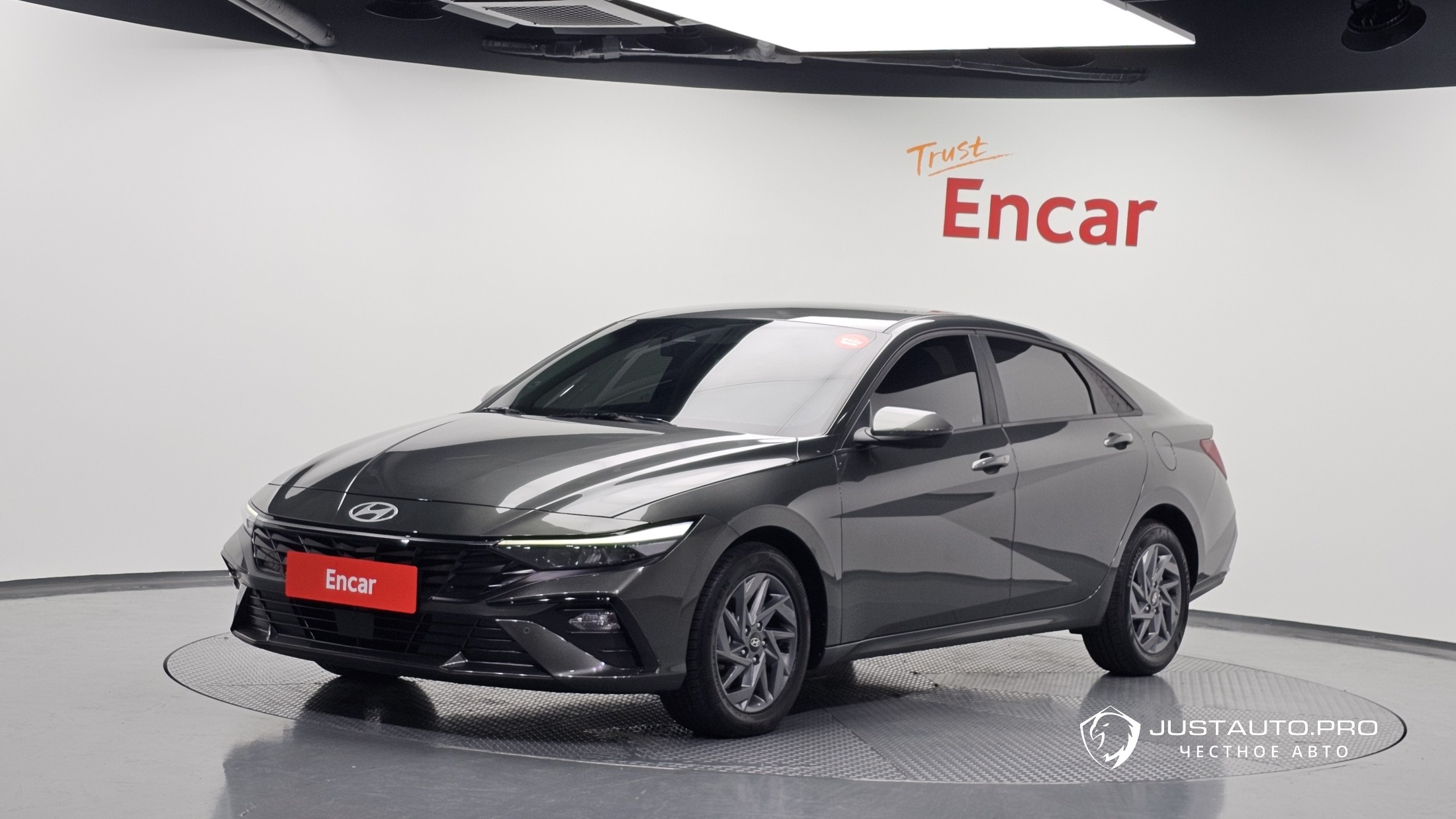 Автомобиль Hyundai AVANTE