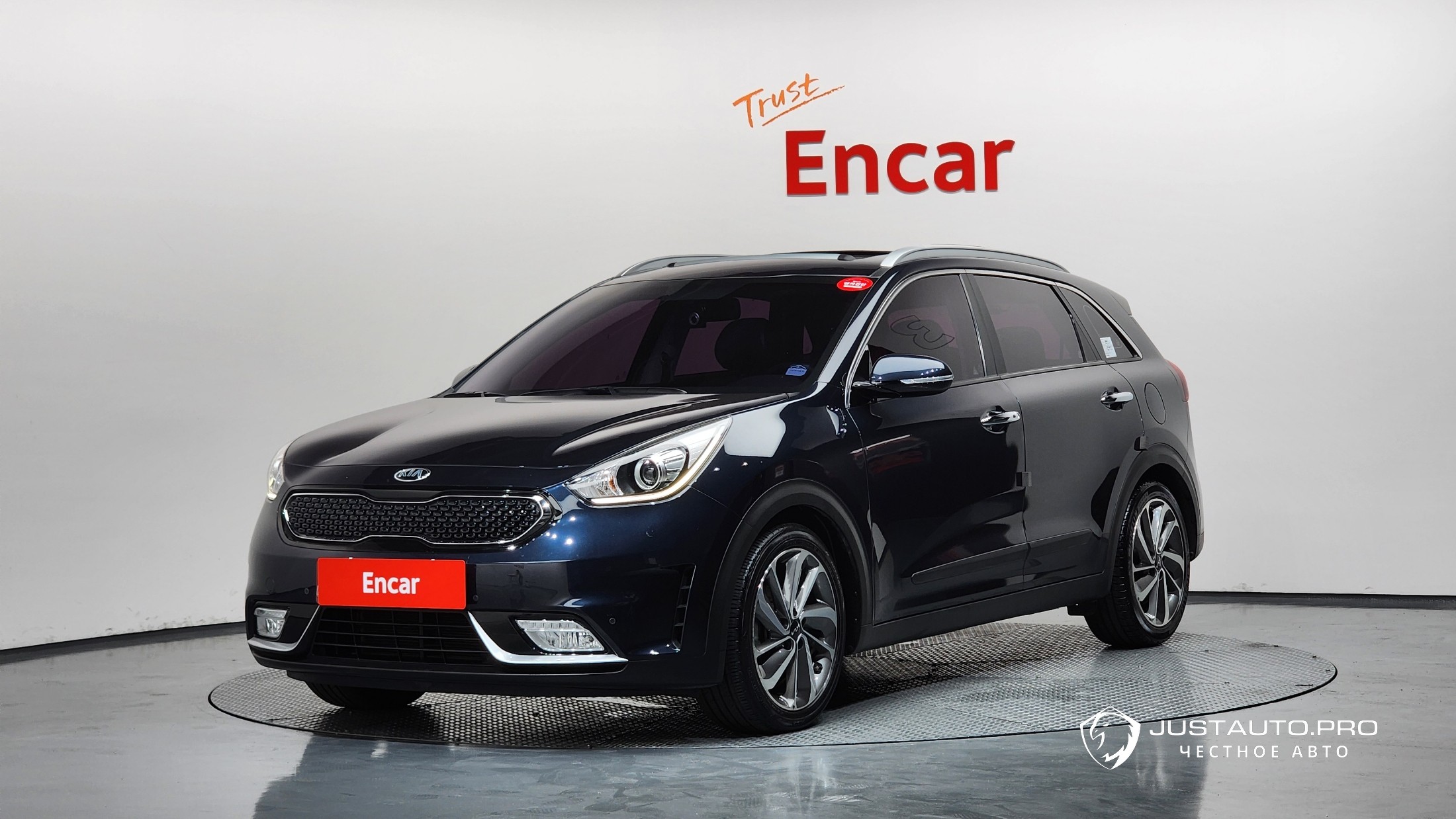 Автомобиль Kia Niro