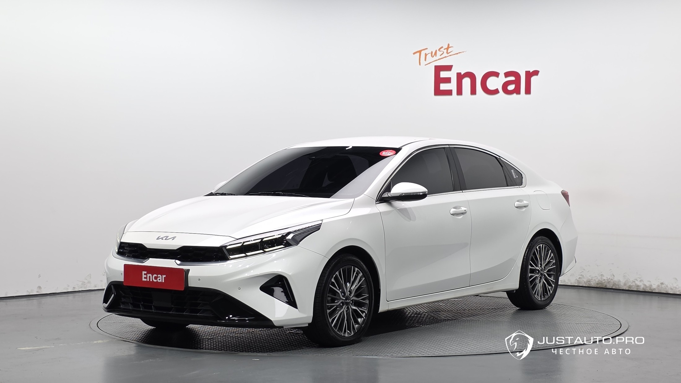 Автомобиль Kia K3