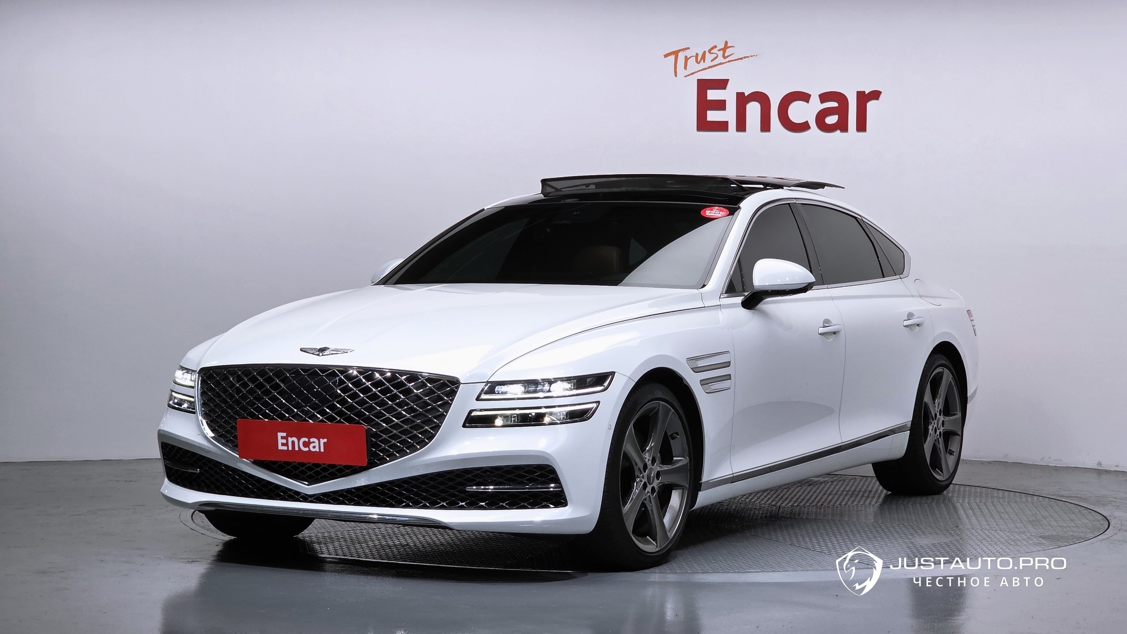 Автомобиль Genesis G80
