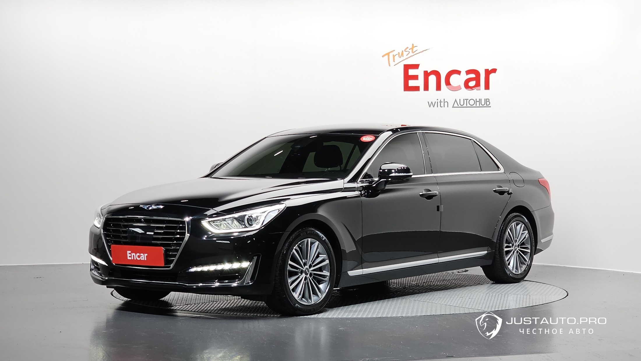 Автомобиль Genesis EQ900