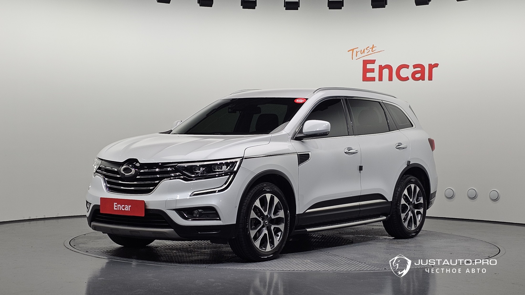 Автомобиль Renault-KoreaSamsung QM6