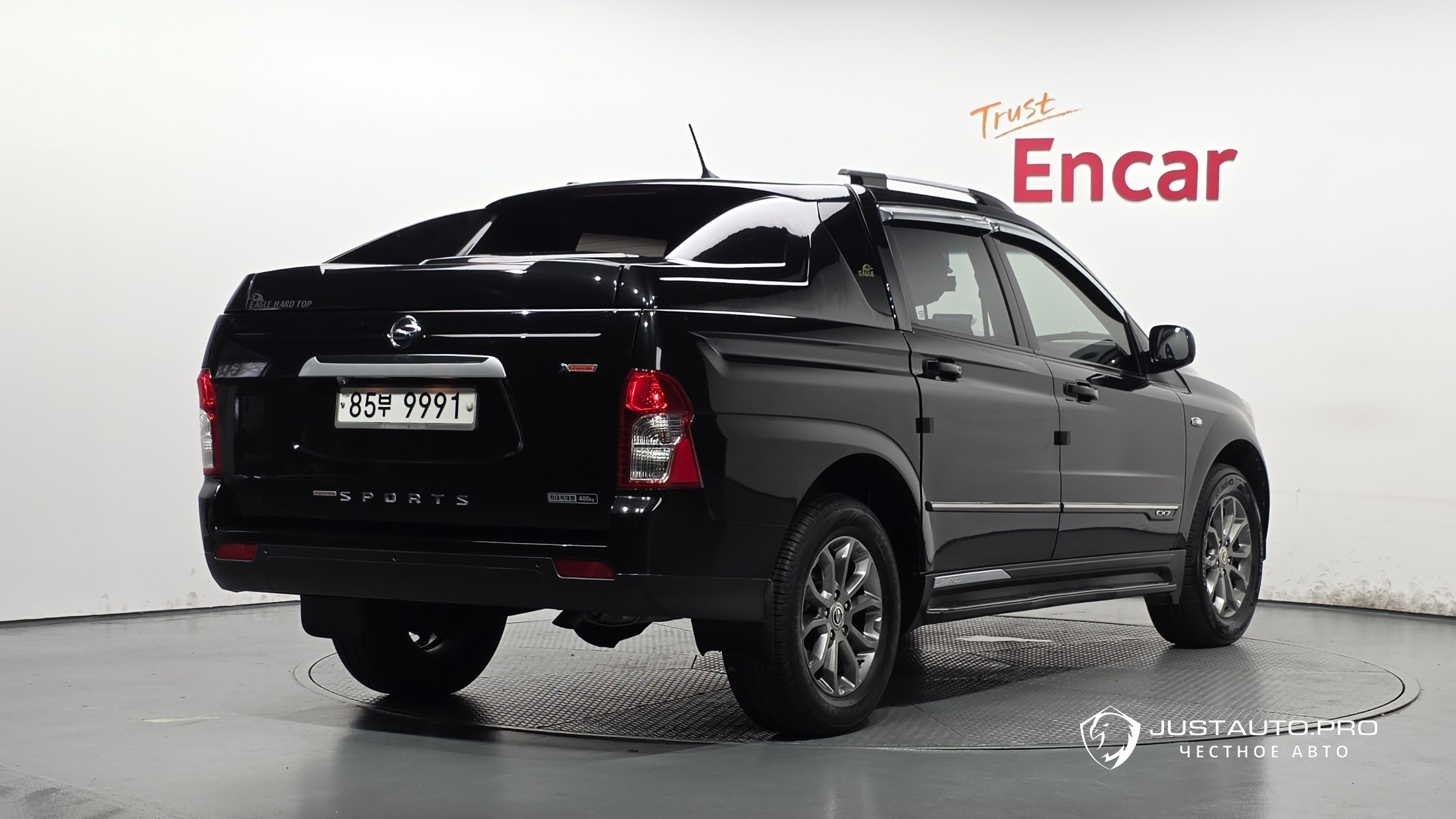 Автомобиль KG_Mobility_Ssangyong KORANDO