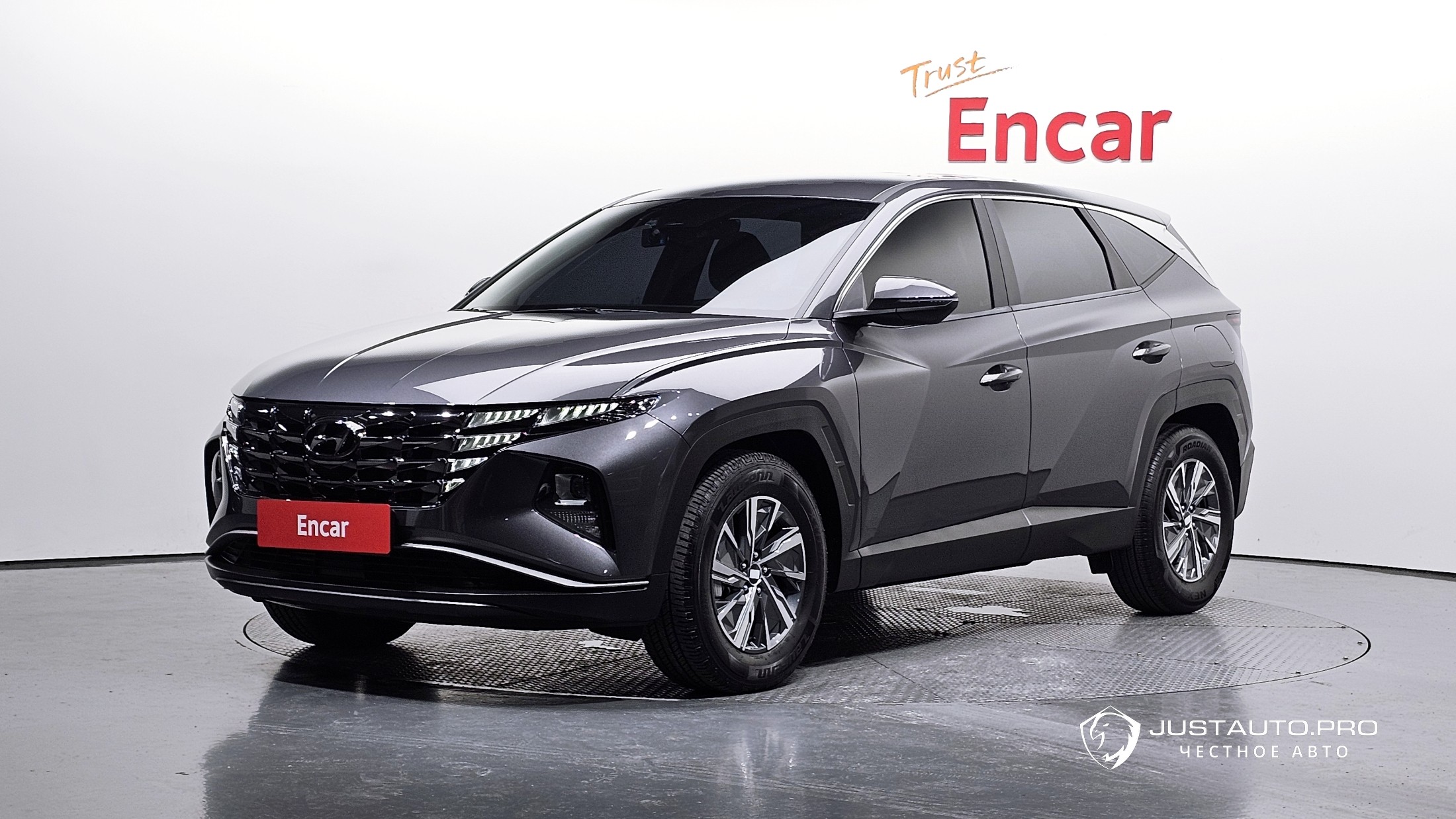 Автомобиль Hyundai Tucson