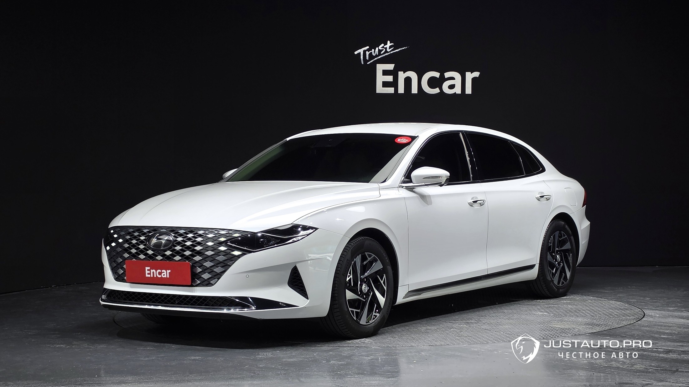 Автомобиль Hyundai Grandeur