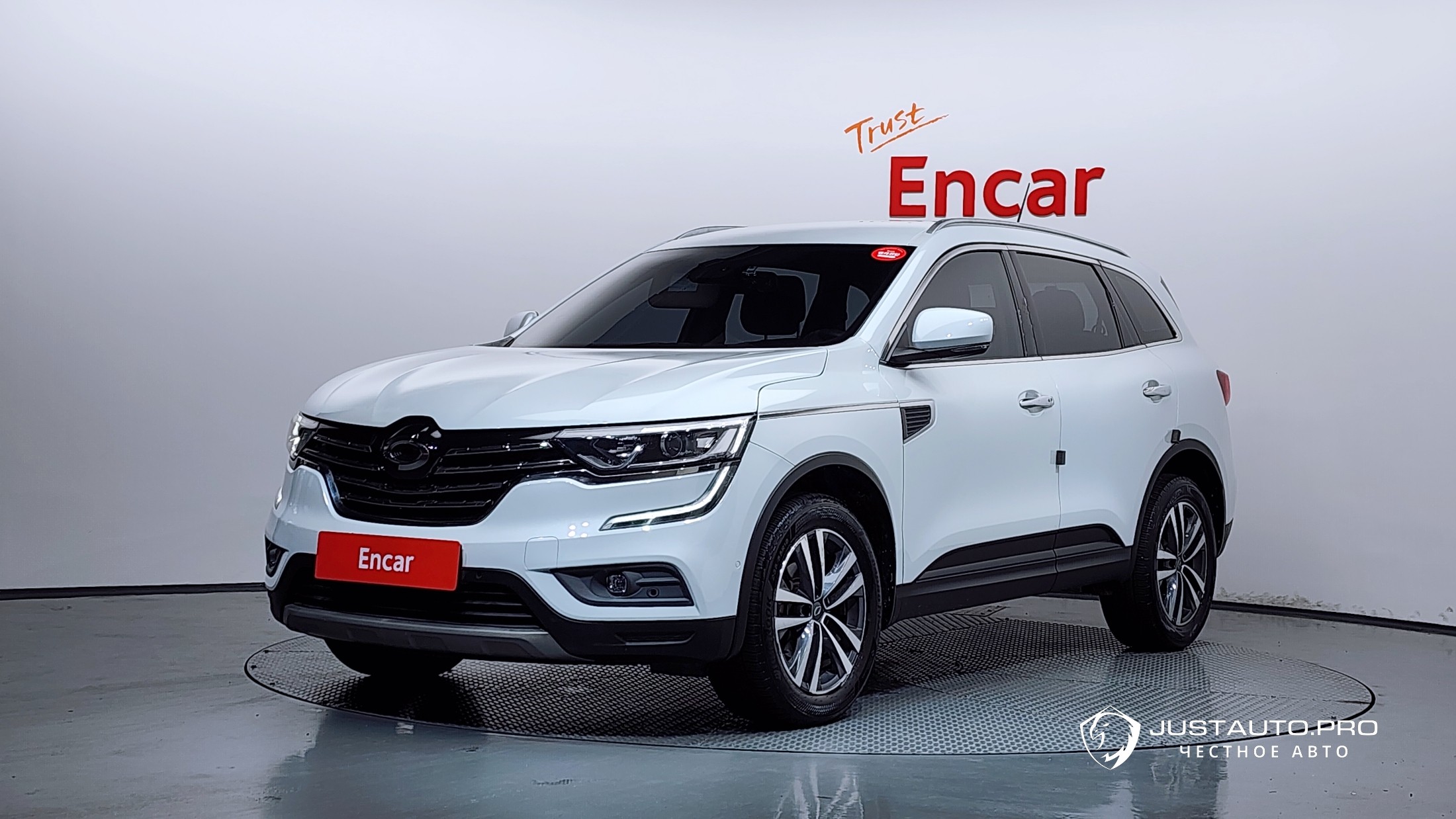 Автомобиль Renault-KoreaSamsung QM6