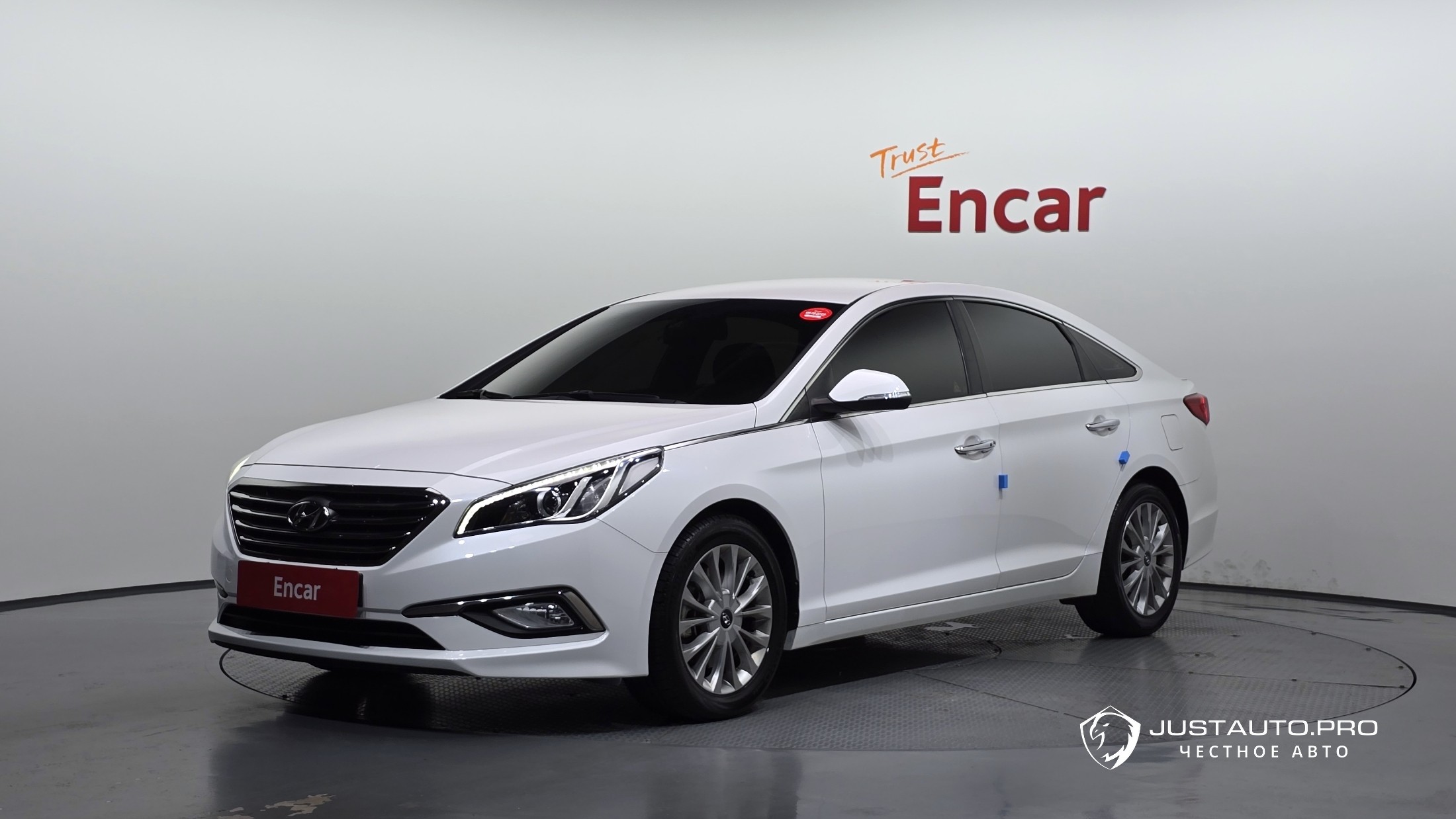 Автомобиль Hyundai Sonata