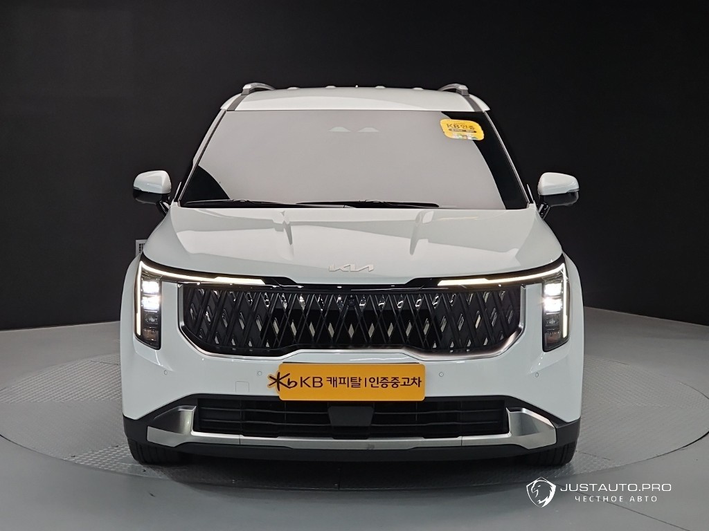 Автомобиль Kia Canival