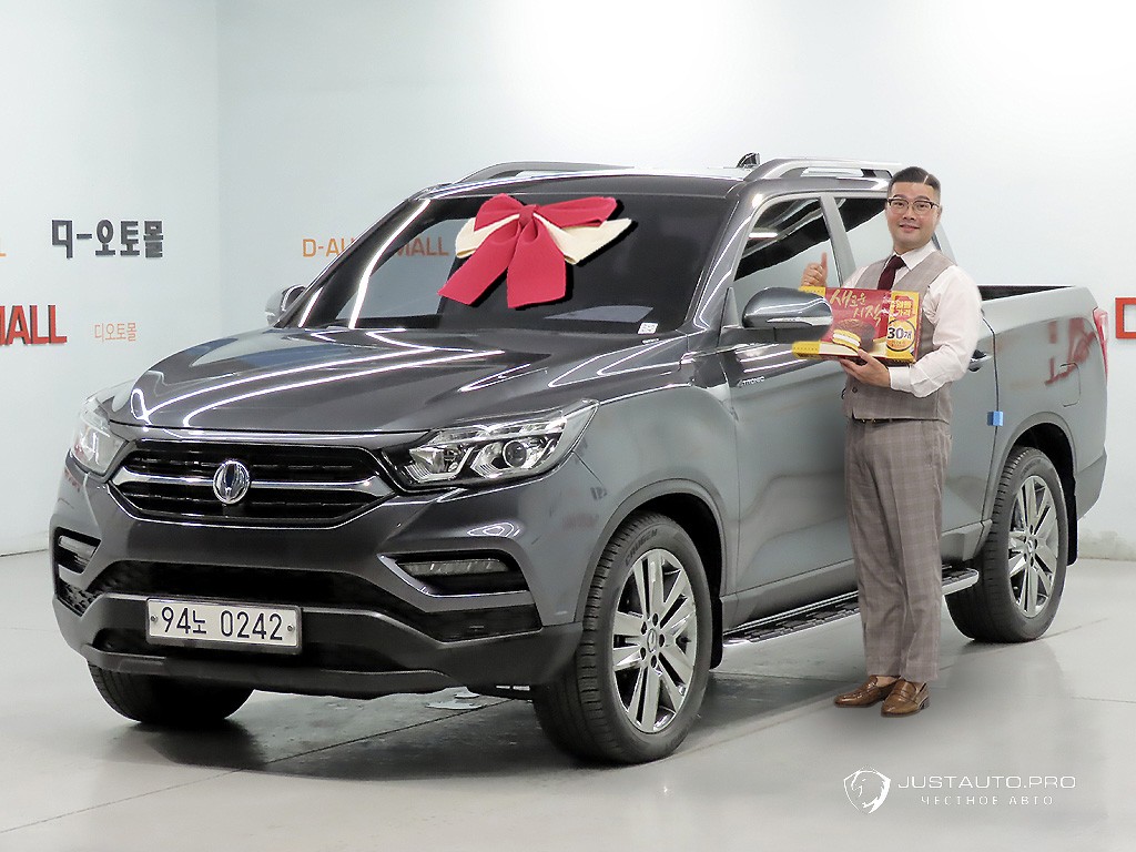 Автомобиль KG_Mobility_Ssangyong Rexton