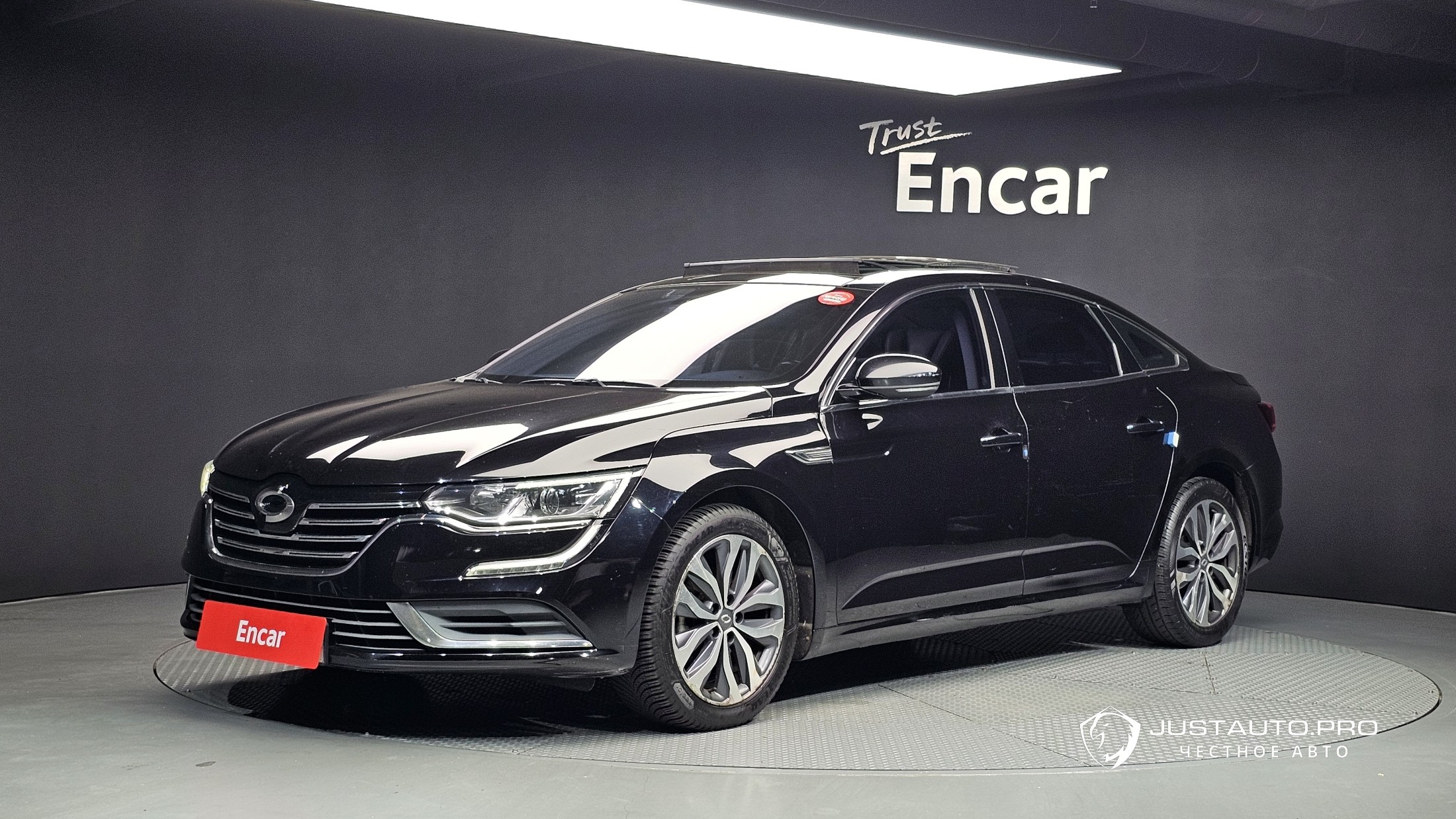 Автомобиль Renault-KoreaSamsung SM6