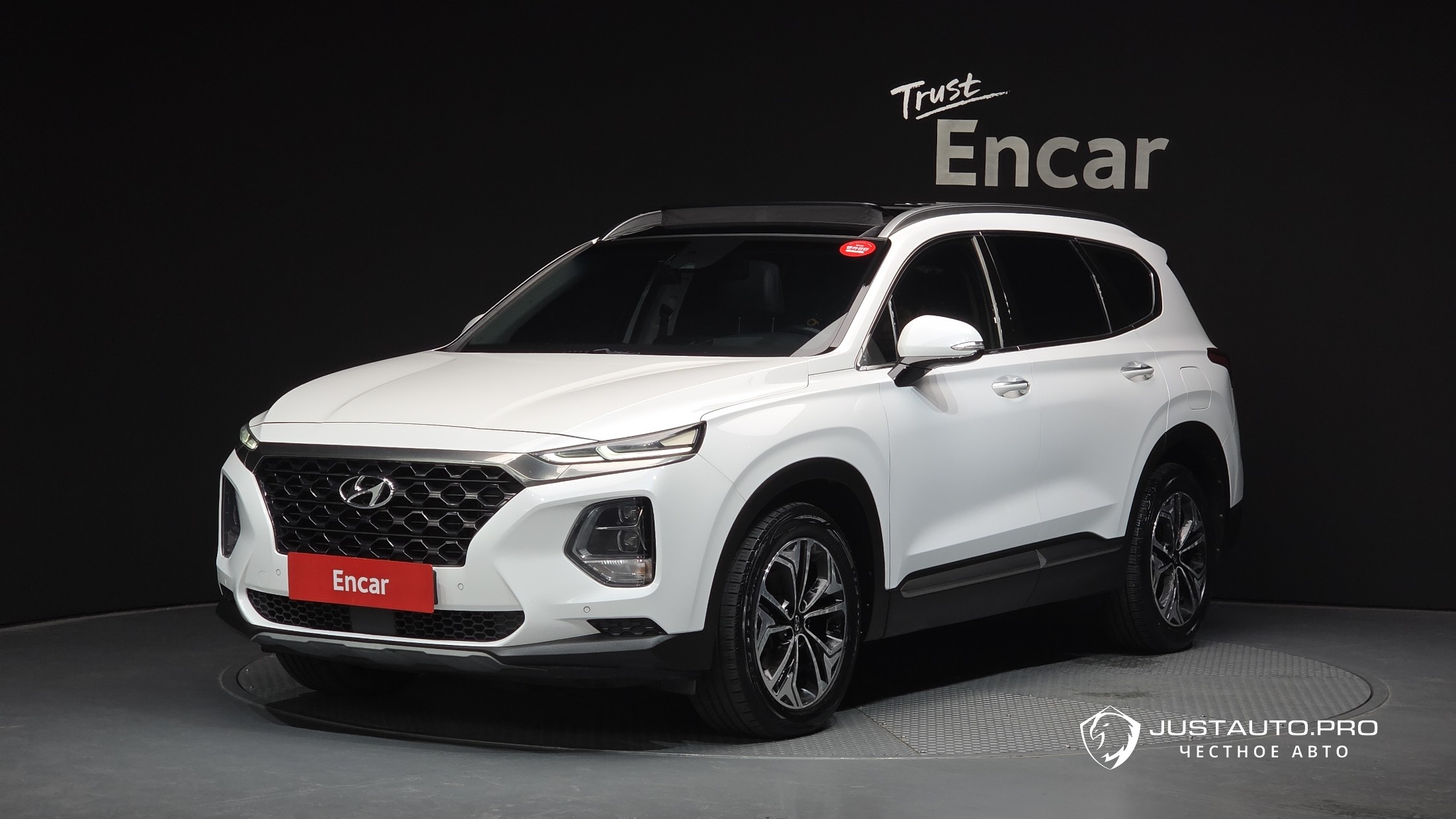 Автомобиль Hyundai Santafe