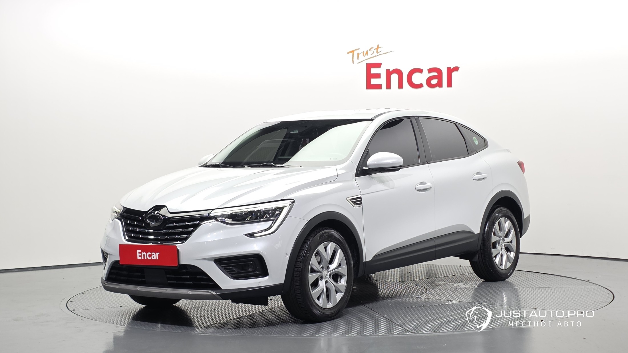 Автомобиль Renault-KoreaSamsung XM3