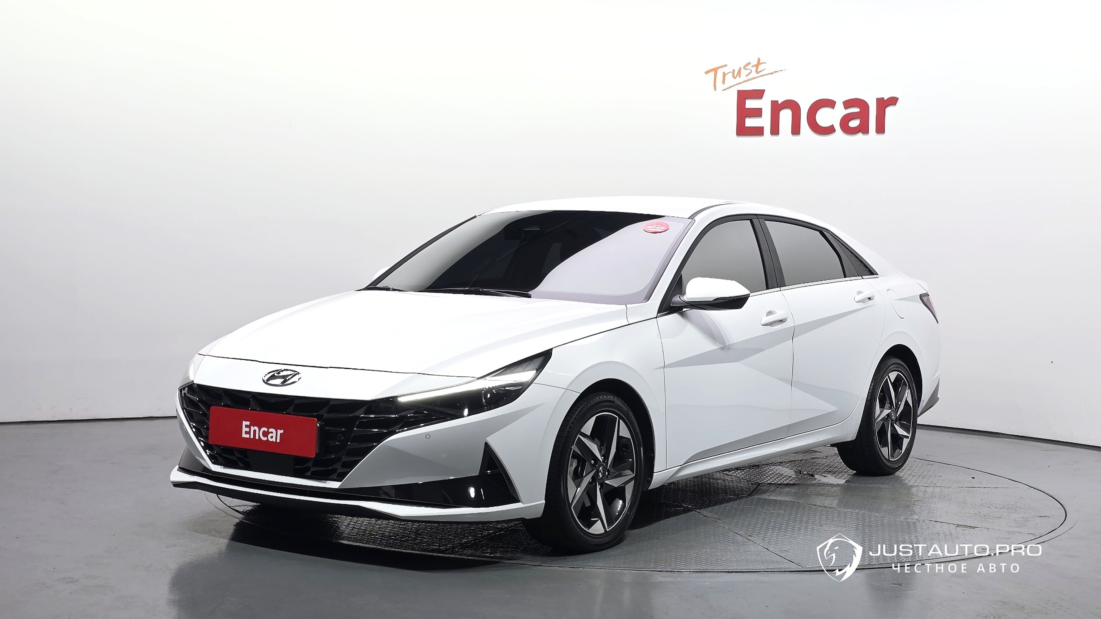 Автомобиль Hyundai AVANTE