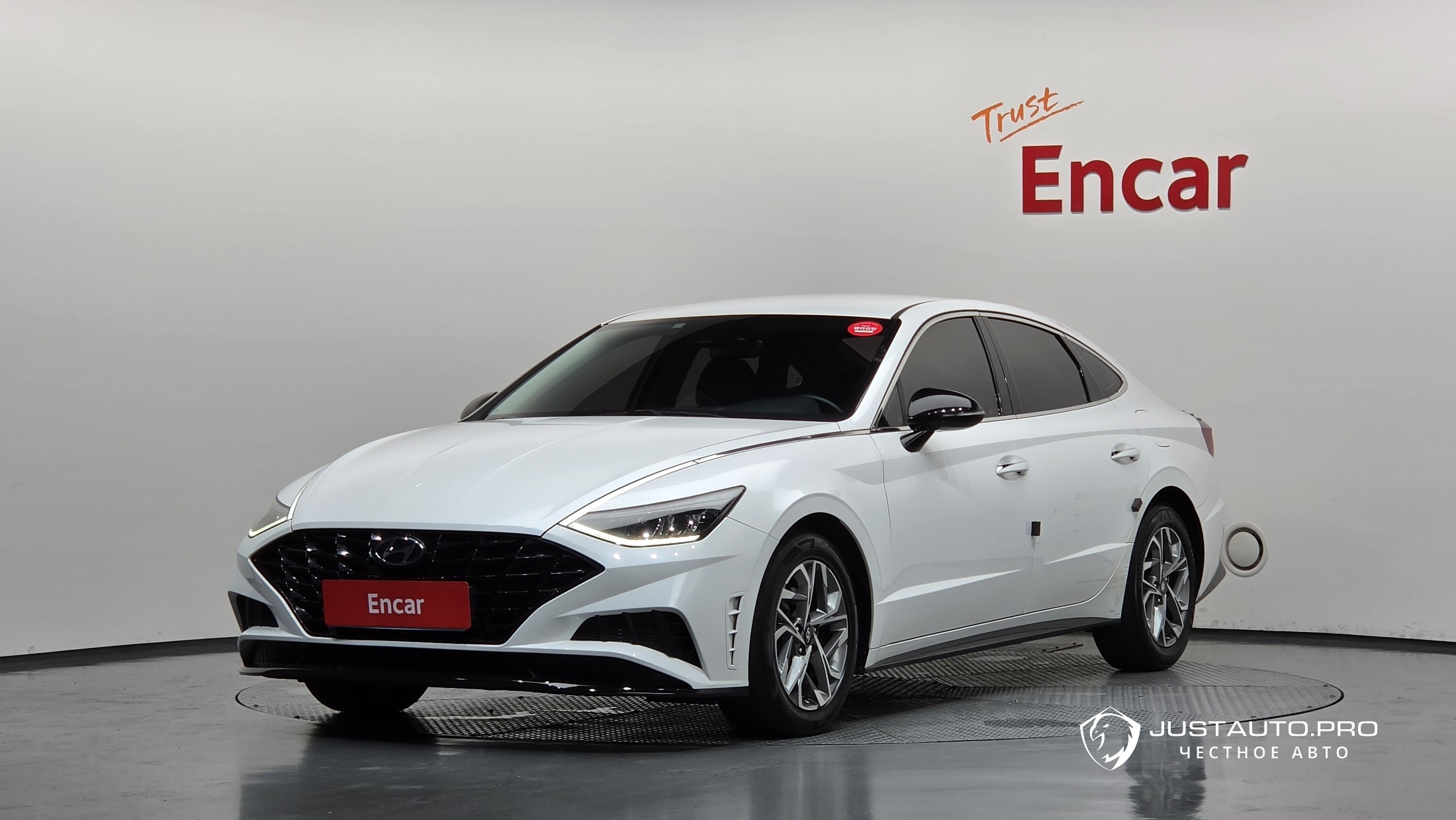Автомобиль Hyundai Sonata
