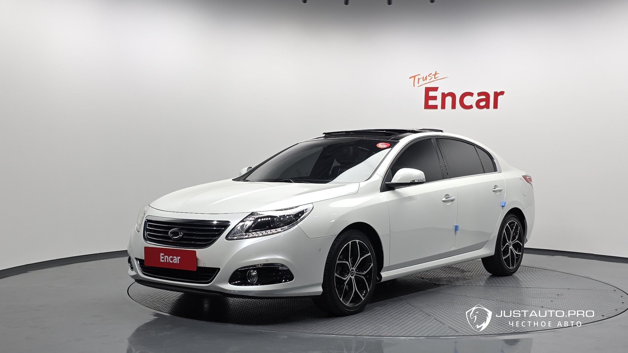 Автомобиль Renault-KoreaSamsung SM5 