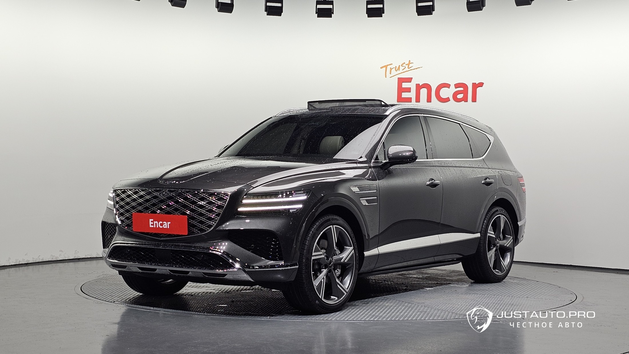 Автомобиль Genesis GV80