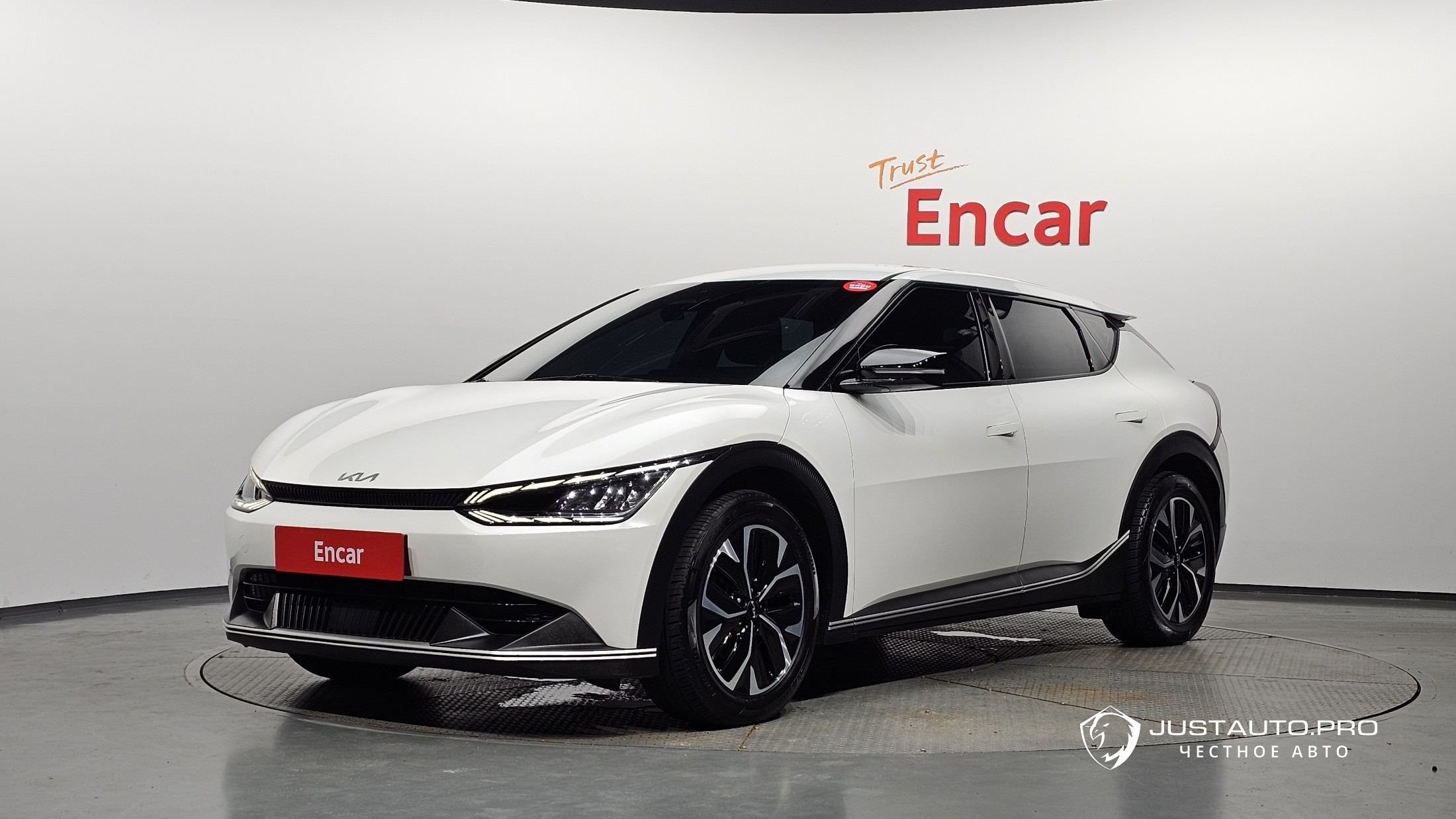 Автомобиль Kia EV6