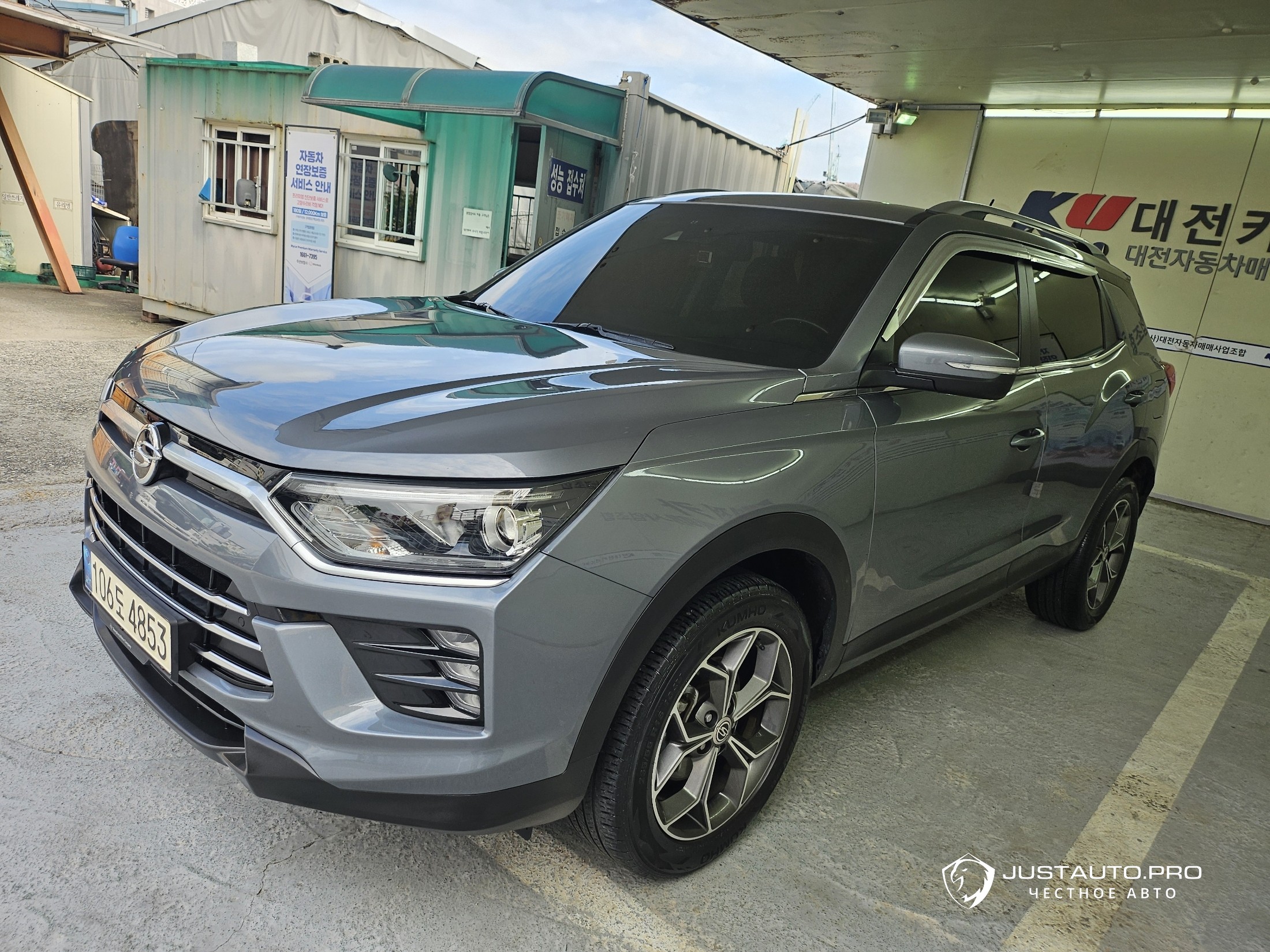 Автомобиль KG_Mobility_Ssangyong KORANDO