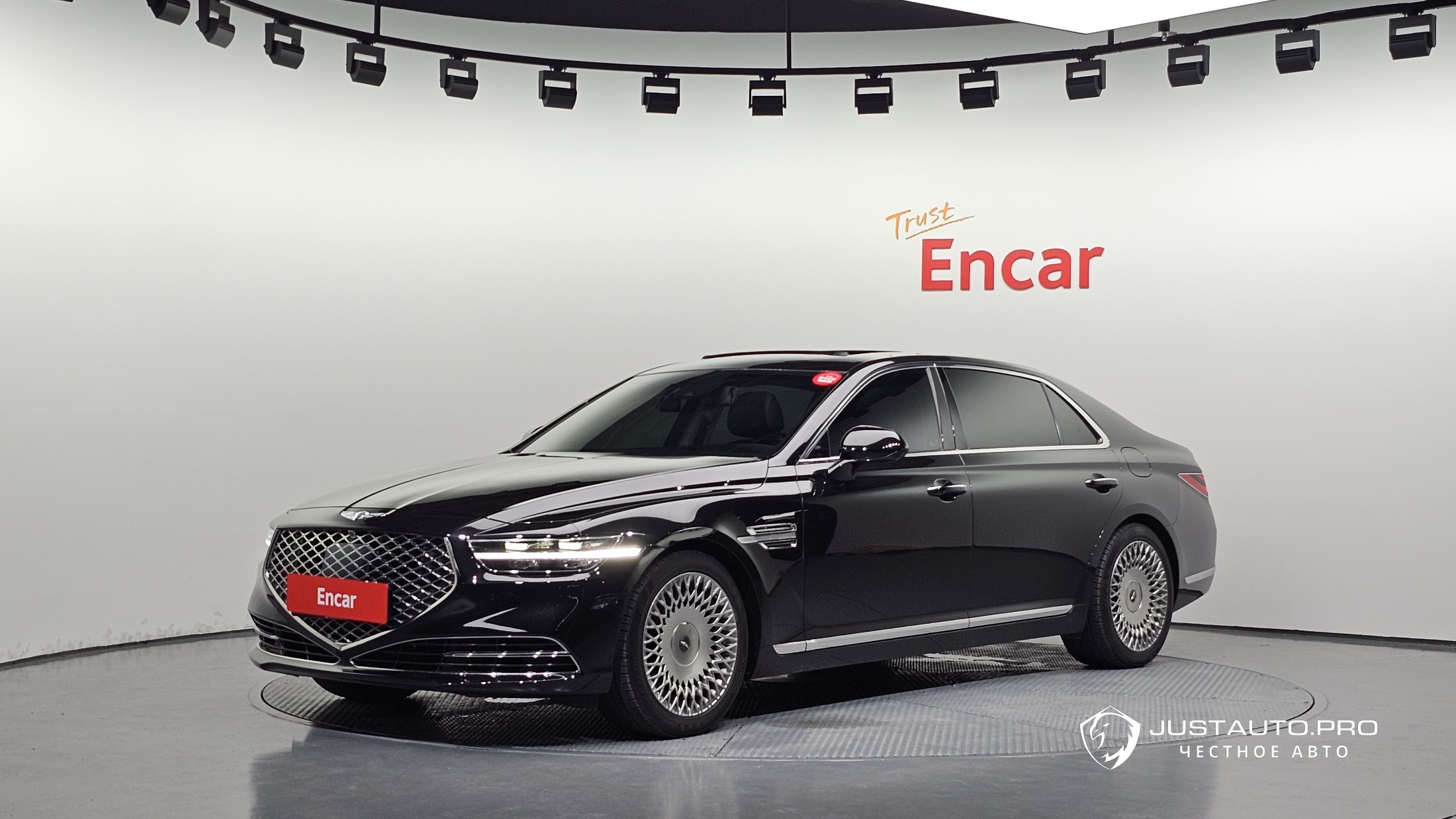 Автомобиль Genesis G90