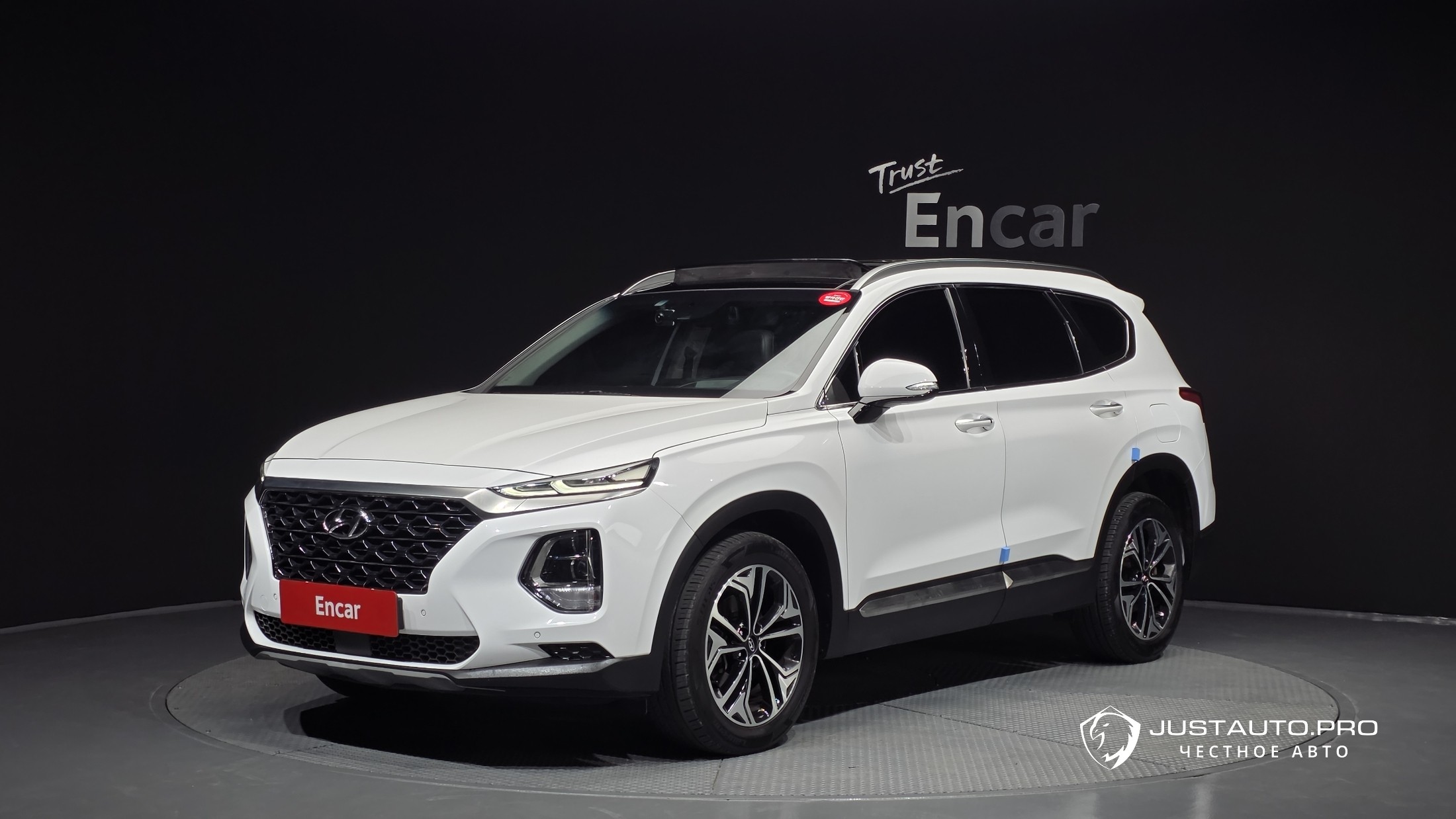 Автомобиль Hyundai Santafe