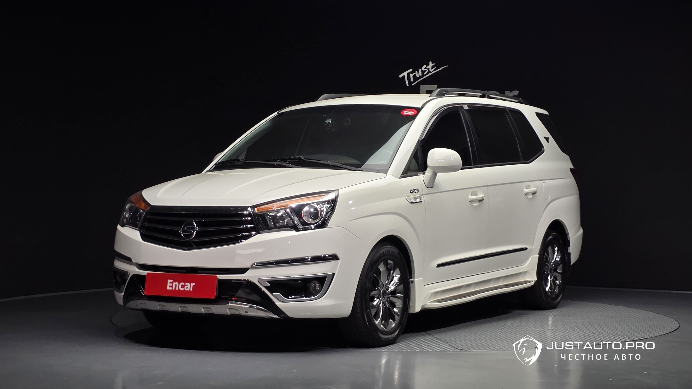 Автомобиль KG_Mobility_Ssangyong KORANDO