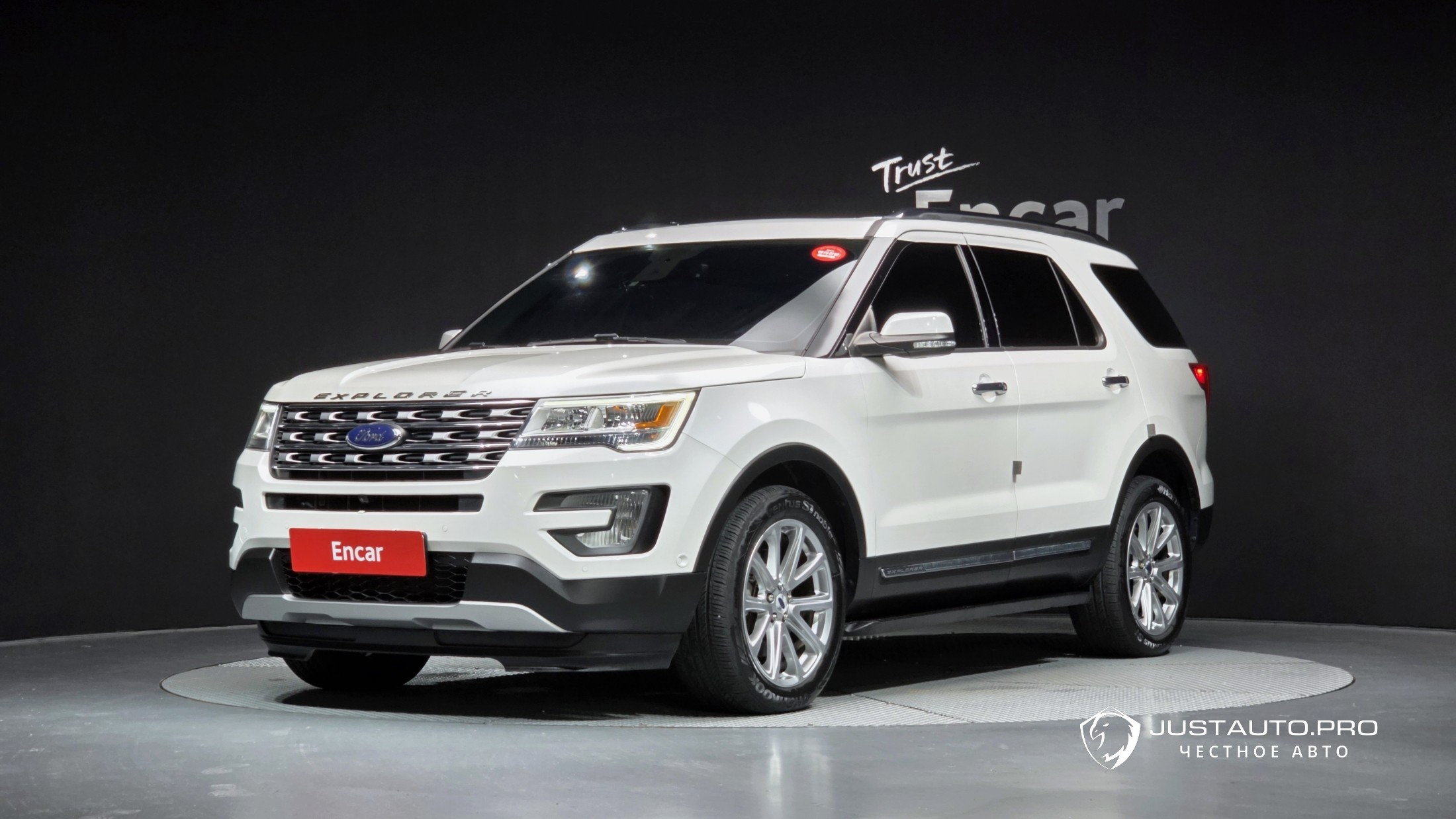 Автомобиль Ford Explorer