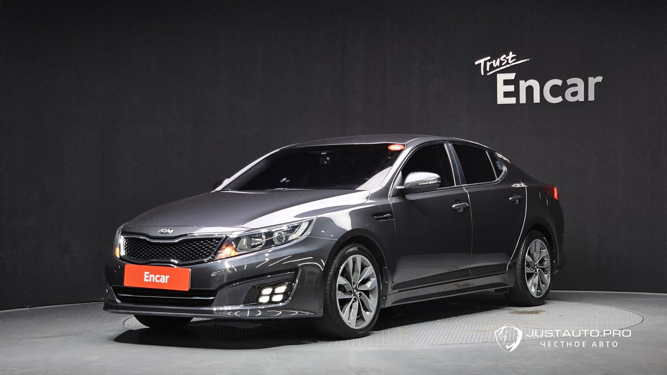 Автомобиль Kia K5